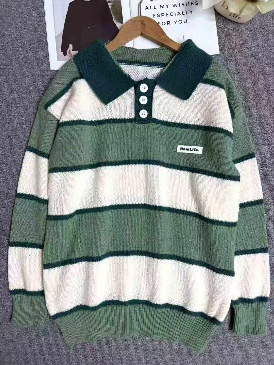 300pcs American Oversize Lapel Stripe Thickened Unisex Knit Sweater - Image 4