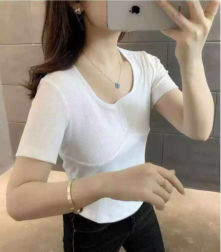 559 Pieces Minimal Fashion Fake Button Regular Shoulder Short Sleeve T-Shirts - Image 2