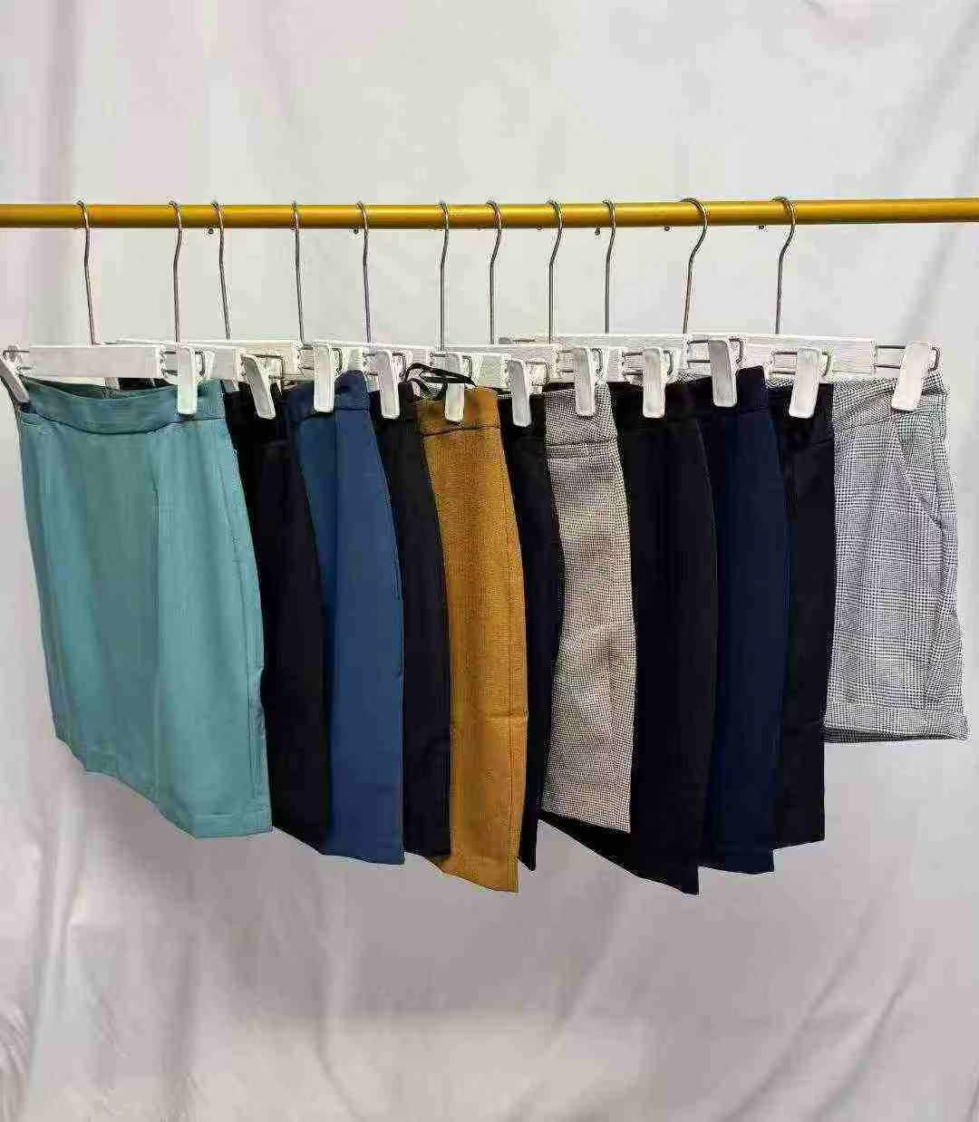 About 2000PCS Professional Bodycon Blazer Pencil Skirts With Small Quantity Shorts - Image 5