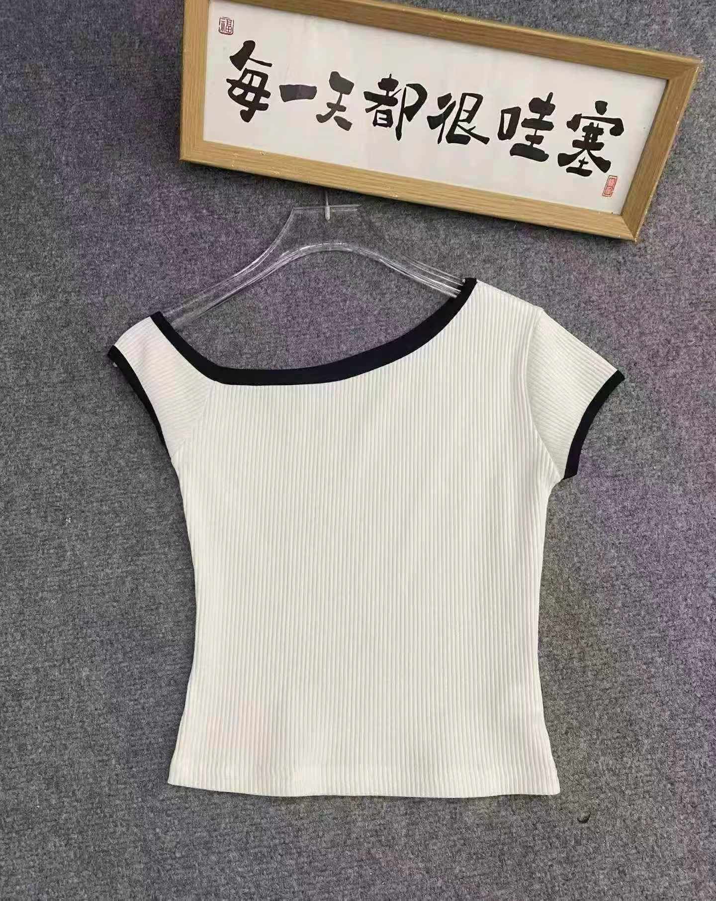 311 Pieces Sexy Off-shoulder Knit Short Sleeve Tops - Image 2