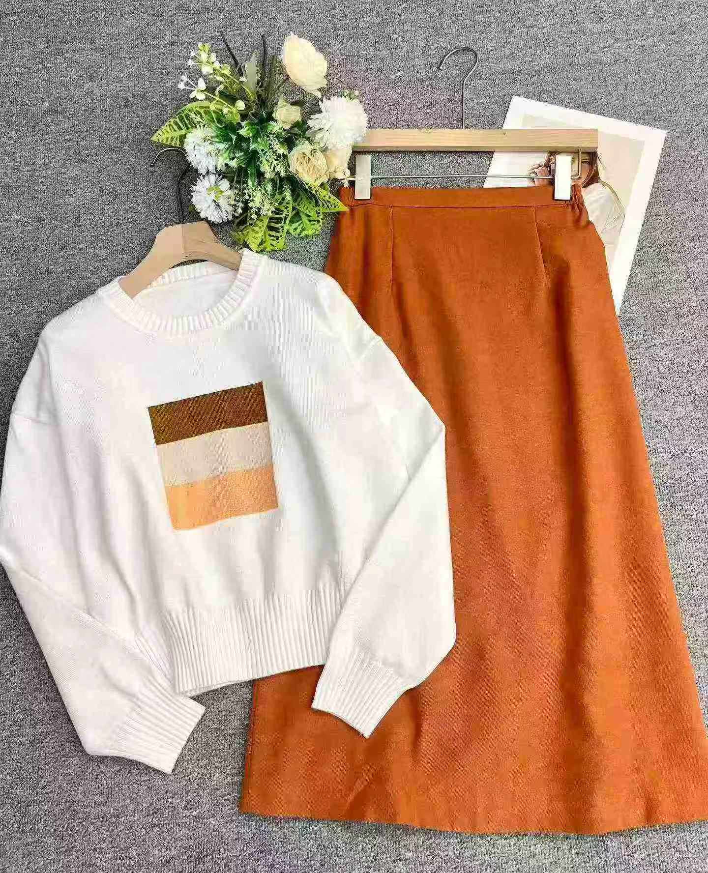 85 Ensembles de deux-pièces à jupe en tricot tweed à l'élégance française - Image 4