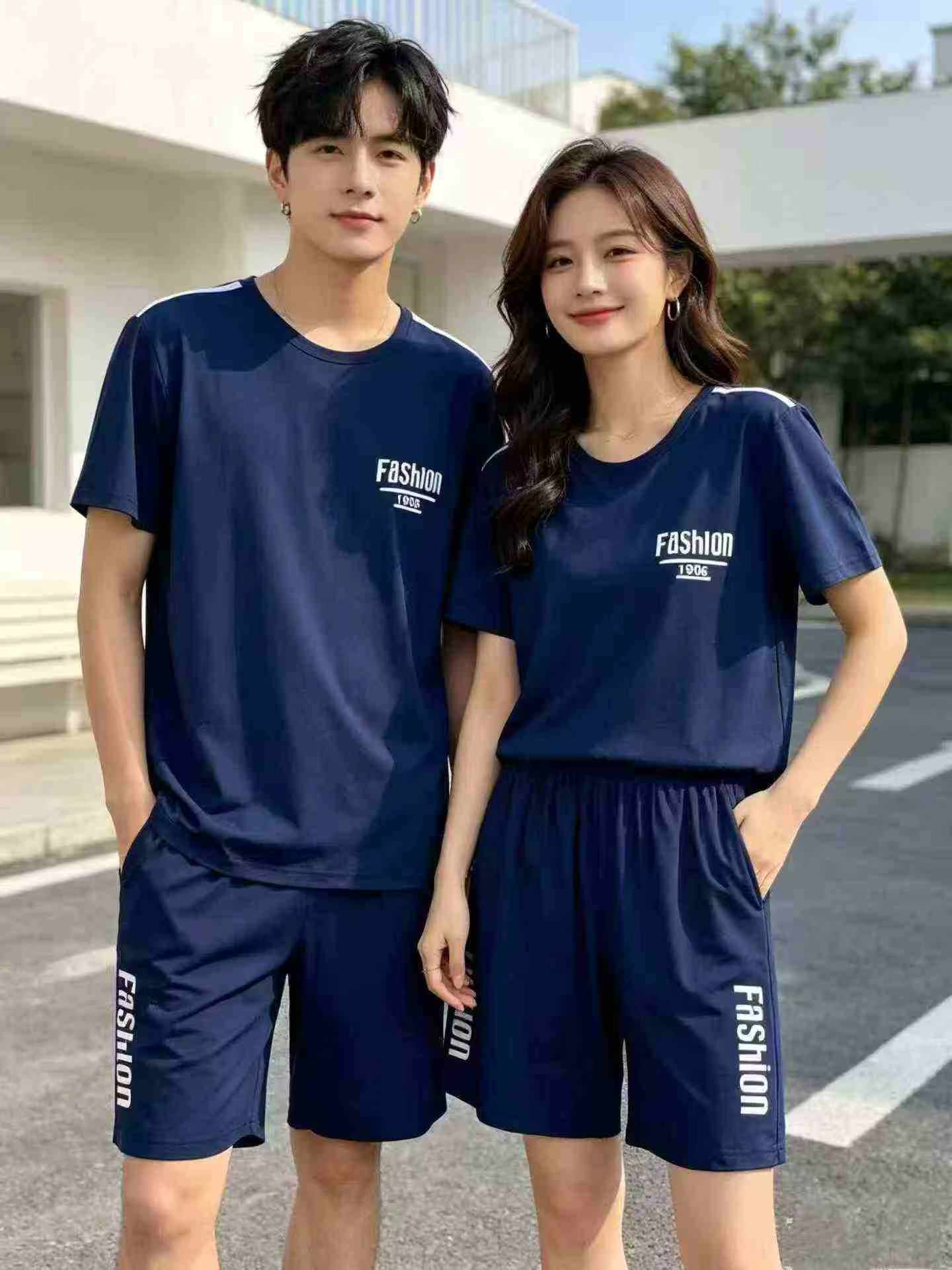 Unisex Summer Casual Short Sleeve Top And Shorts Two-piece Set, About 400 Sets - Image 3