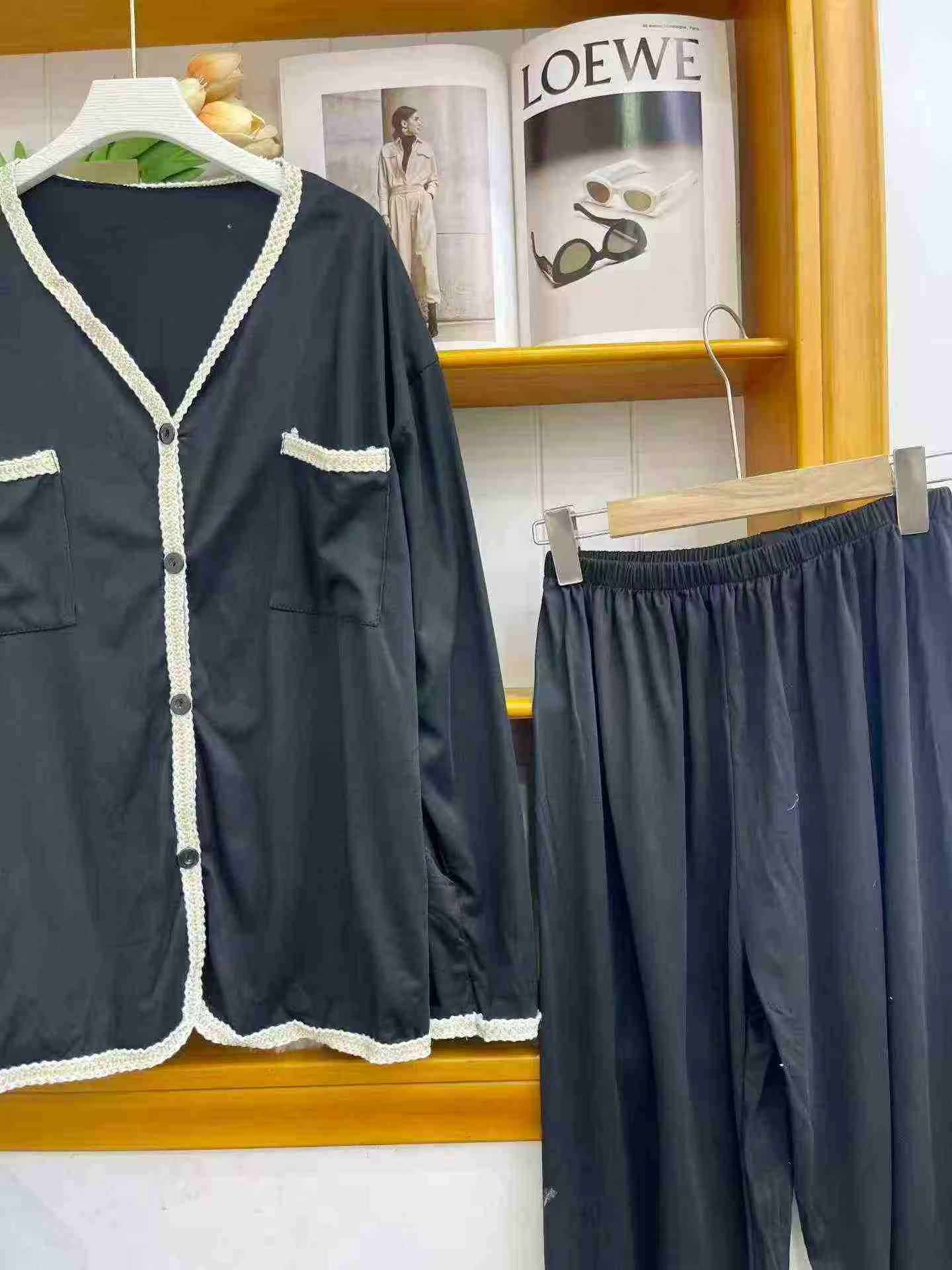 Black Minimalist Tweed-style Pajama Set, Around 300 Sets - Image 6