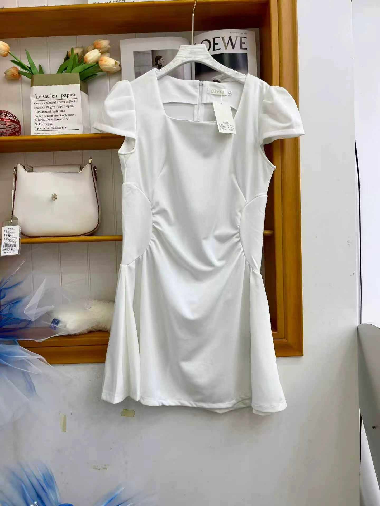French Style Slim Waist Women Dress About 450 Pieces - Image 3