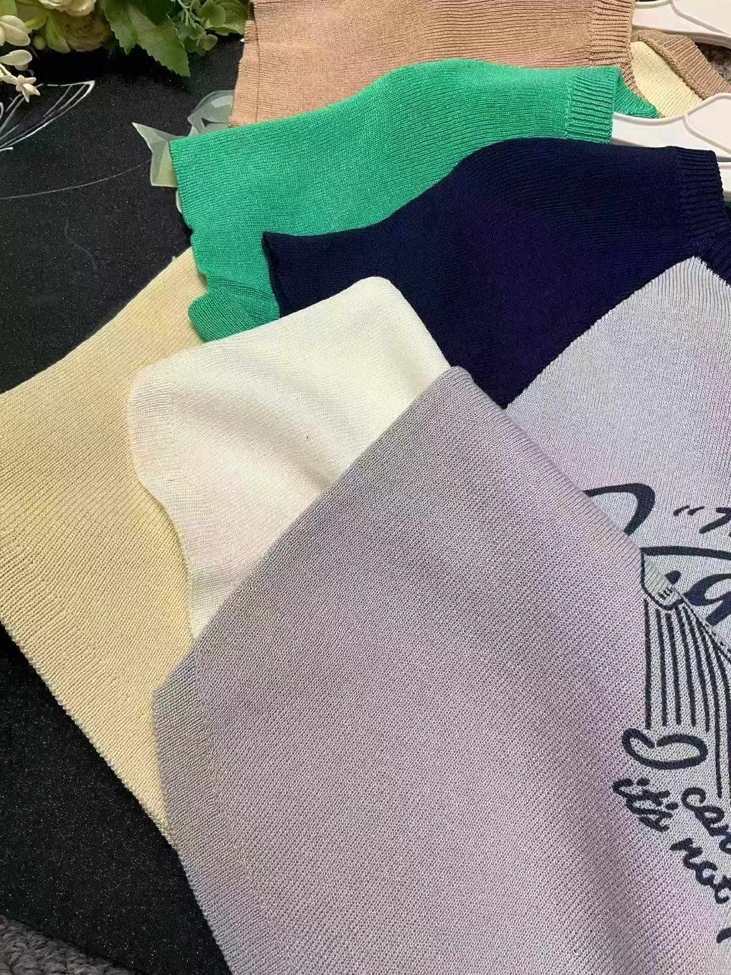 T-shirt Lengan Pendek Rajut Cetakan Vintaj Blok Warna Gaya Amerika Baharu Musim Panas, 372 Helai - Image 9