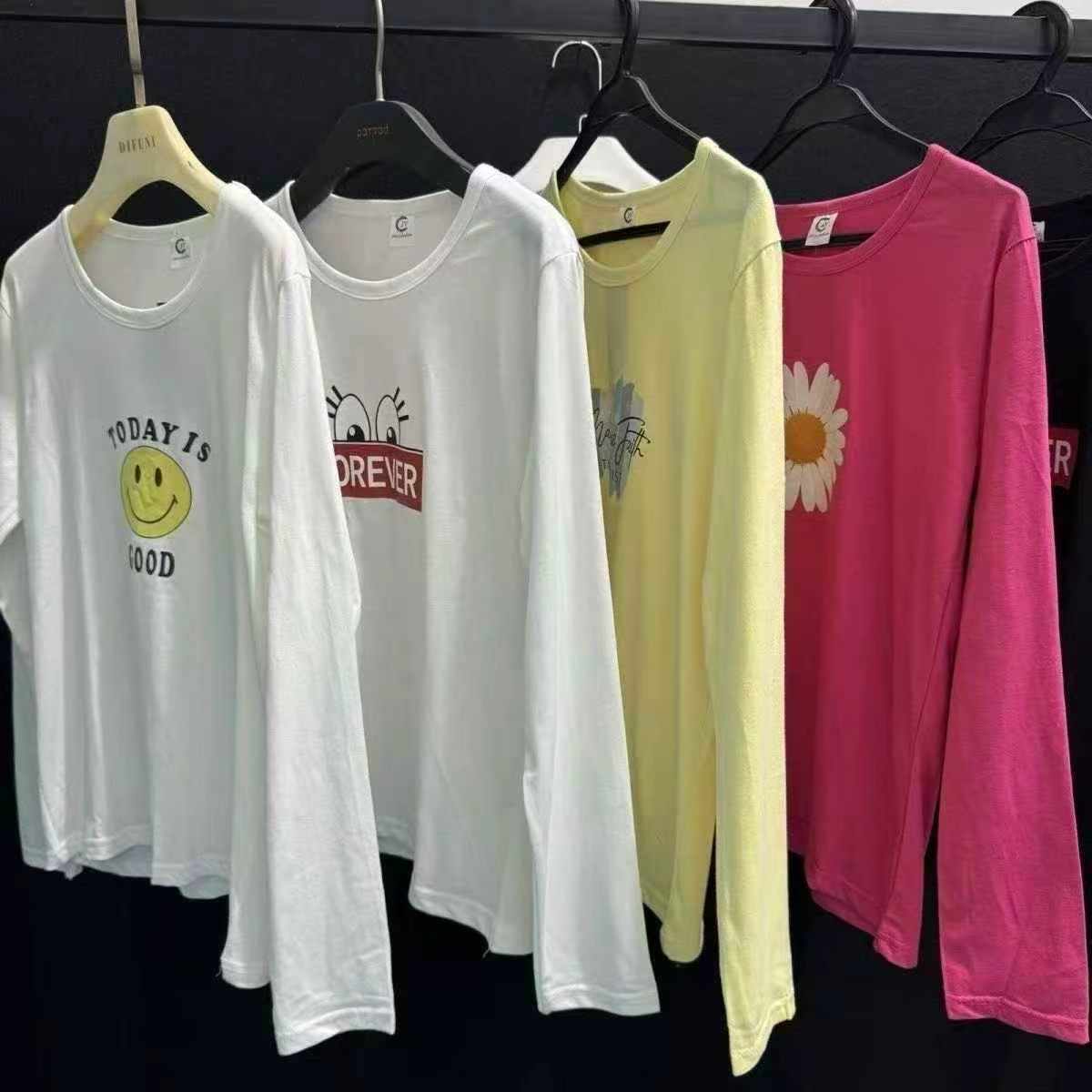 Long Sleeve Printed Versatile T-shirts For Older Kids, About 160 Pieces - Image 2