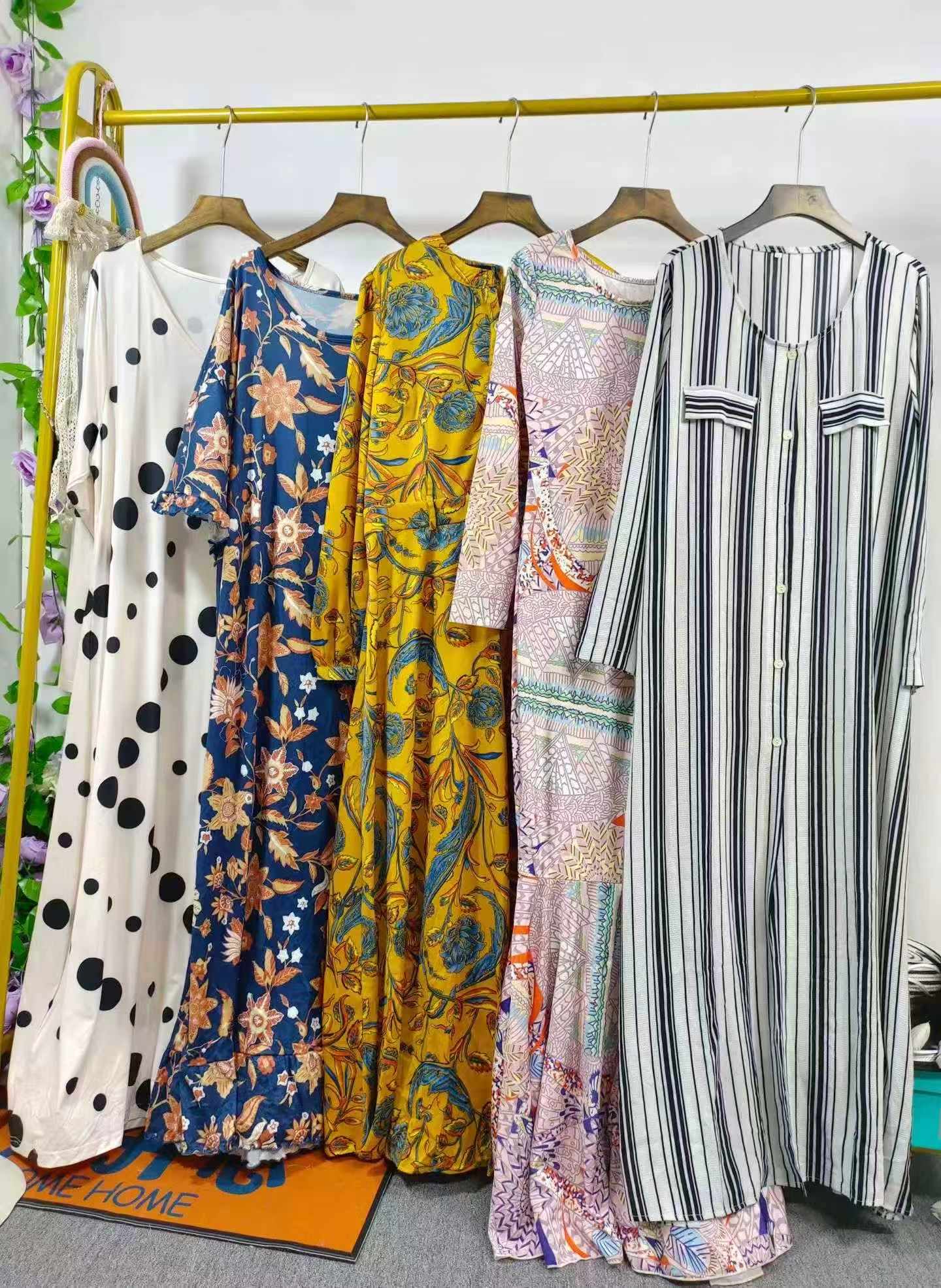 15000 Pieces Clearance Wholesale Dresses - Image 2