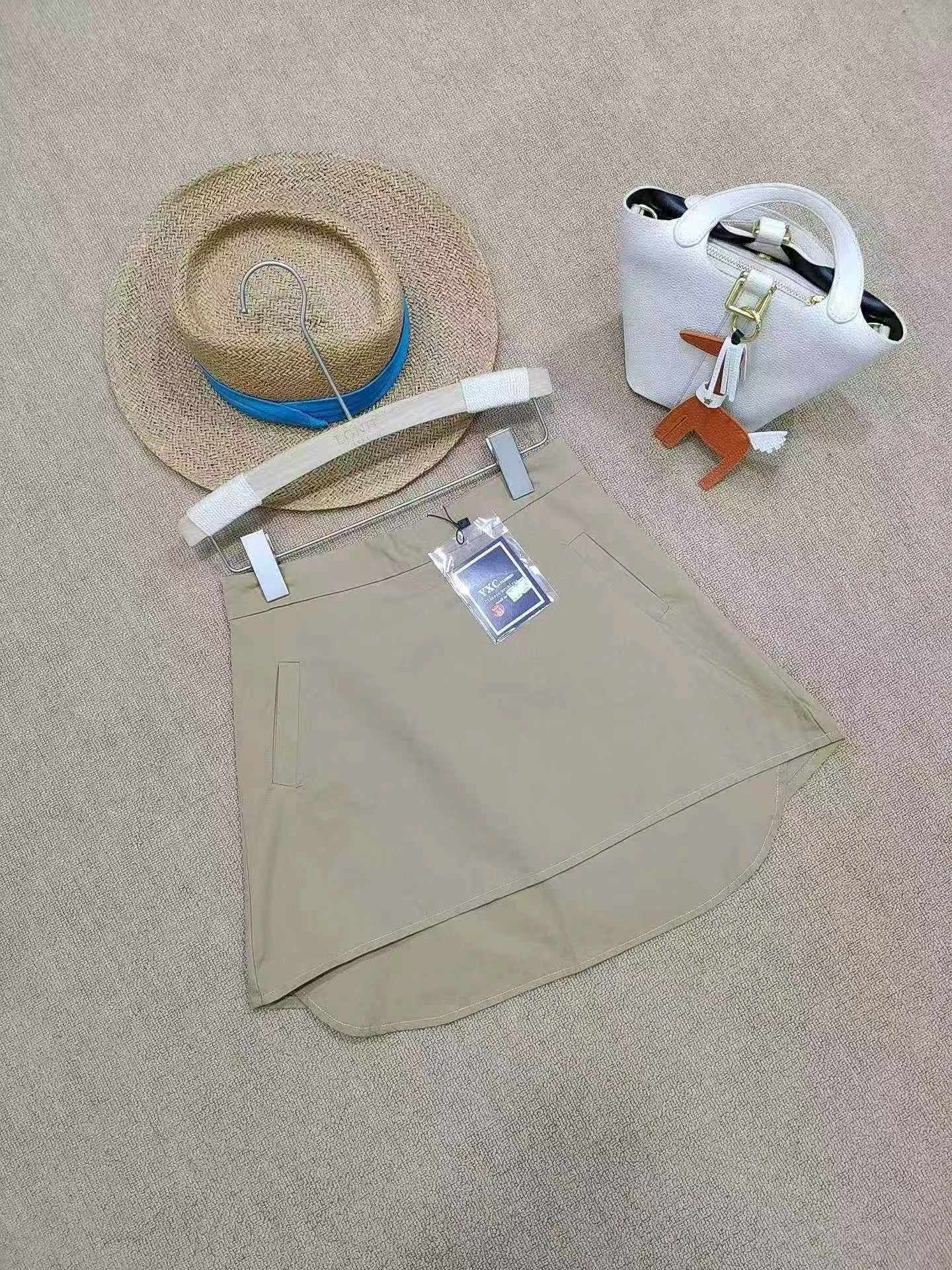 166 Pieces Summer Irregular Khaki A-line Short Skirts - Image 3