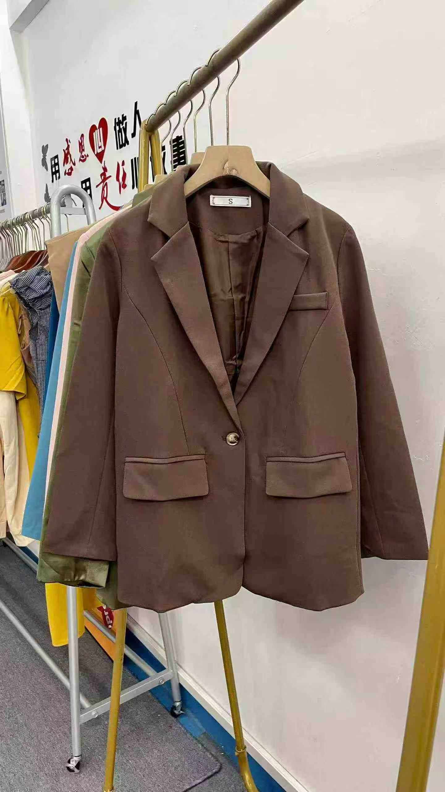 210 Pieces Recycled Casual Blazer Jackets - Image 5