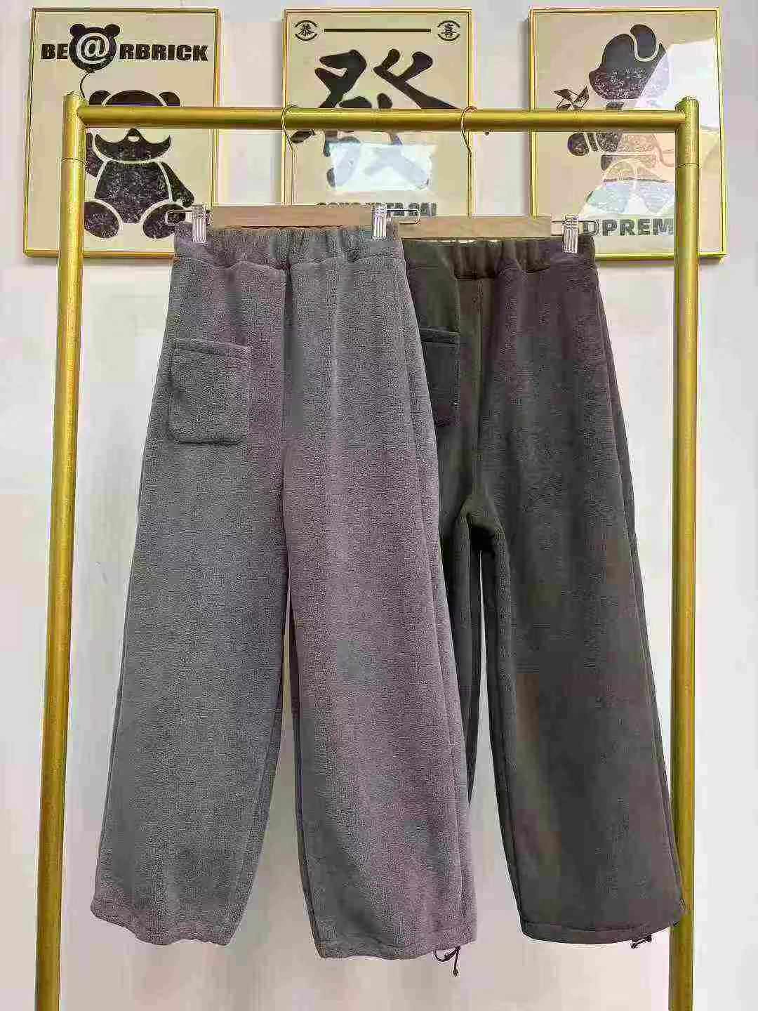 About 228 Pieces High Quality Winter Fleece Sweatpants For Big Kids - Image 6