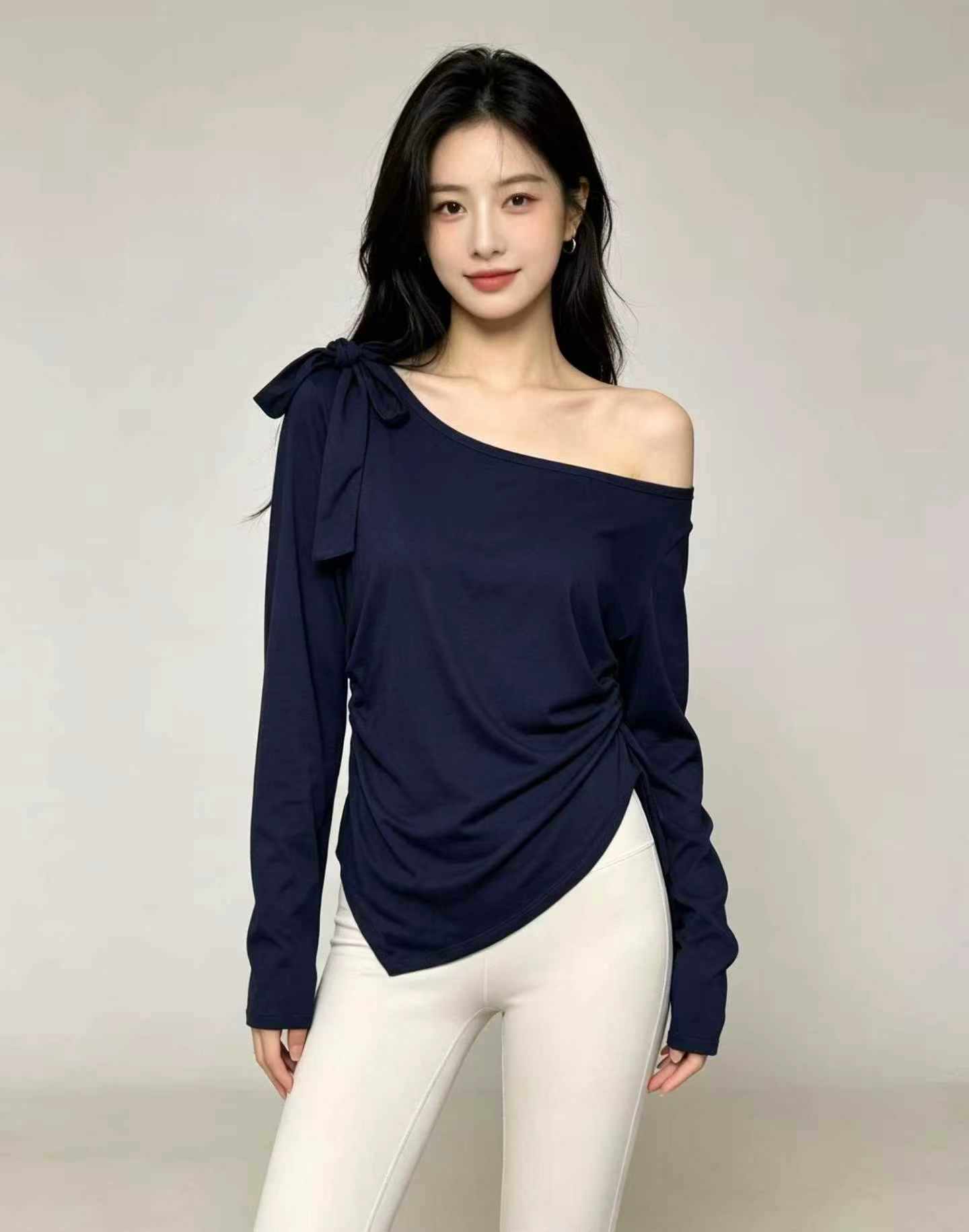 Women's V-neck Long Sleeve Brushed Slim T-shirt, 380 Pieces - Image 3