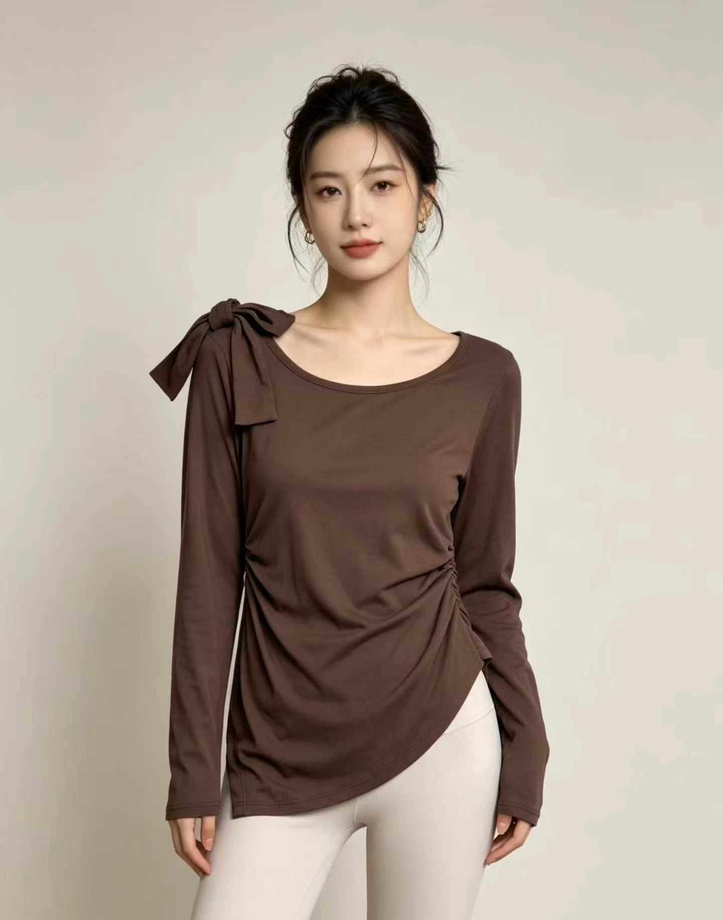 Women's V-neck Long Sleeve Brushed Slim T-shirt, 380 Pieces - Image 4