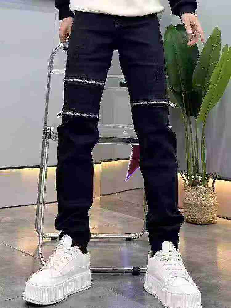 Trendy Brand Men's Skinny Stretch Jeans, About 1050 Pieces - Image 2