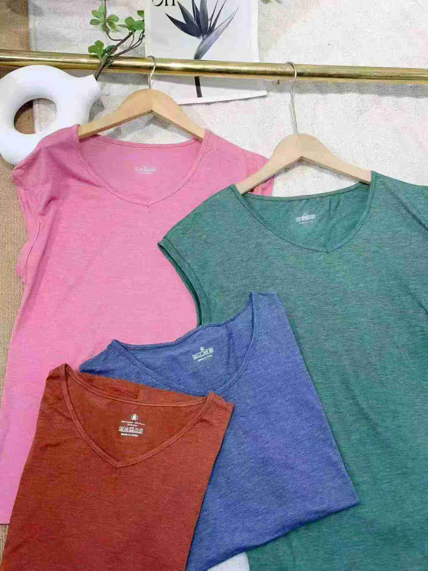 Women's Wide Shoulder Tank Tops, About 2500 Pieces - Image 5