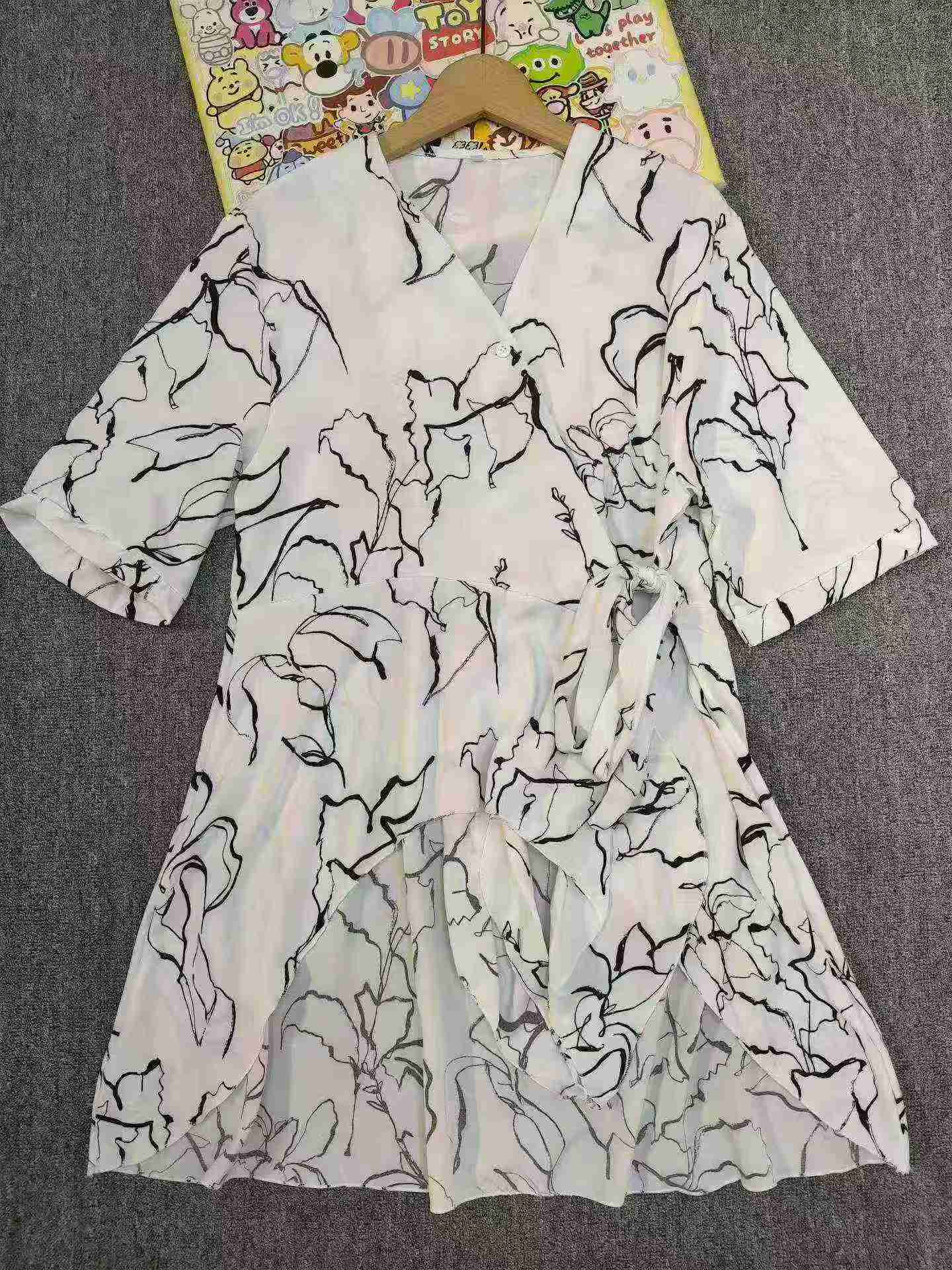 301 Pcs Summer Women's V-neck Tie Chiffon Blouse - Image 6