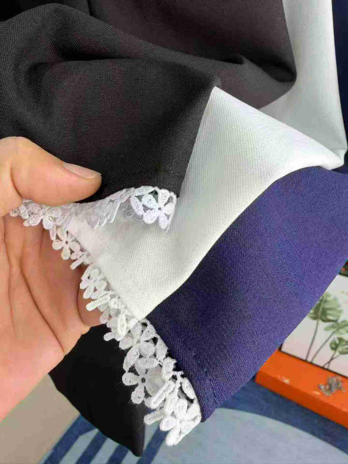 High Quality Women's Mid Sleeve Blazer, 520 Pieces, 3 Colors, S-4XL, Individual Packaging - Image 7