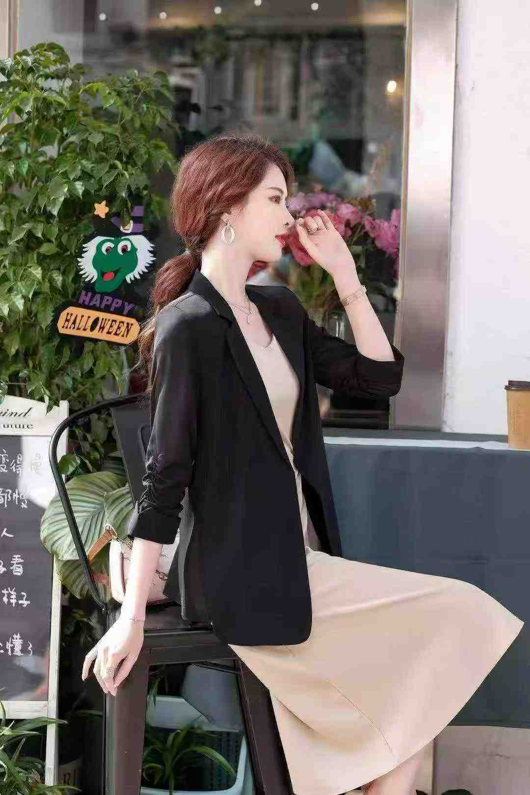 High Quality Women's Mid-sleeve Blazer, 570 Pieces, 3 Colors, Sizes S-4XL - Image 3