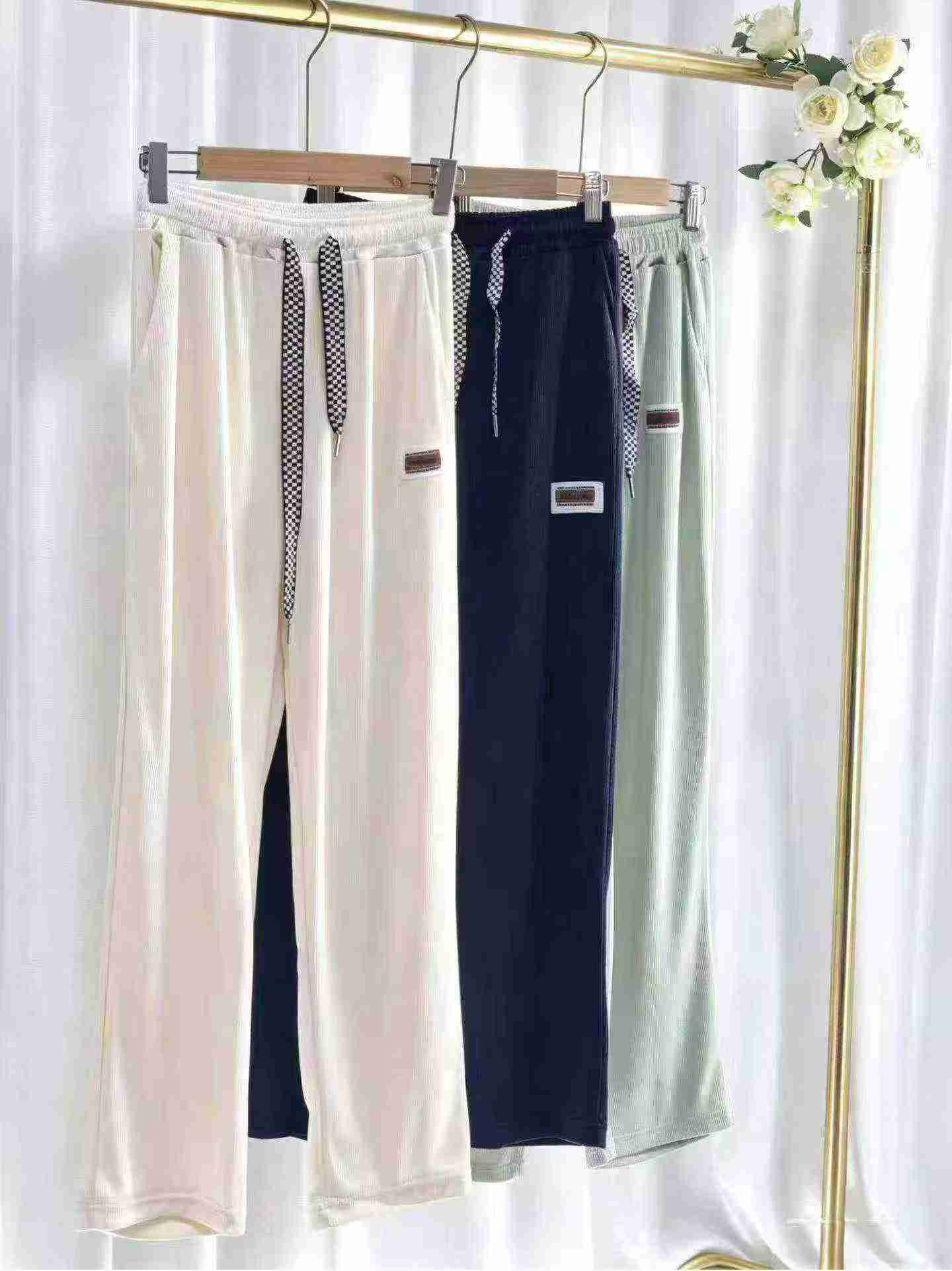 Clearance Wholesale Women's Ice Silk Pants 905pcs - Image 8