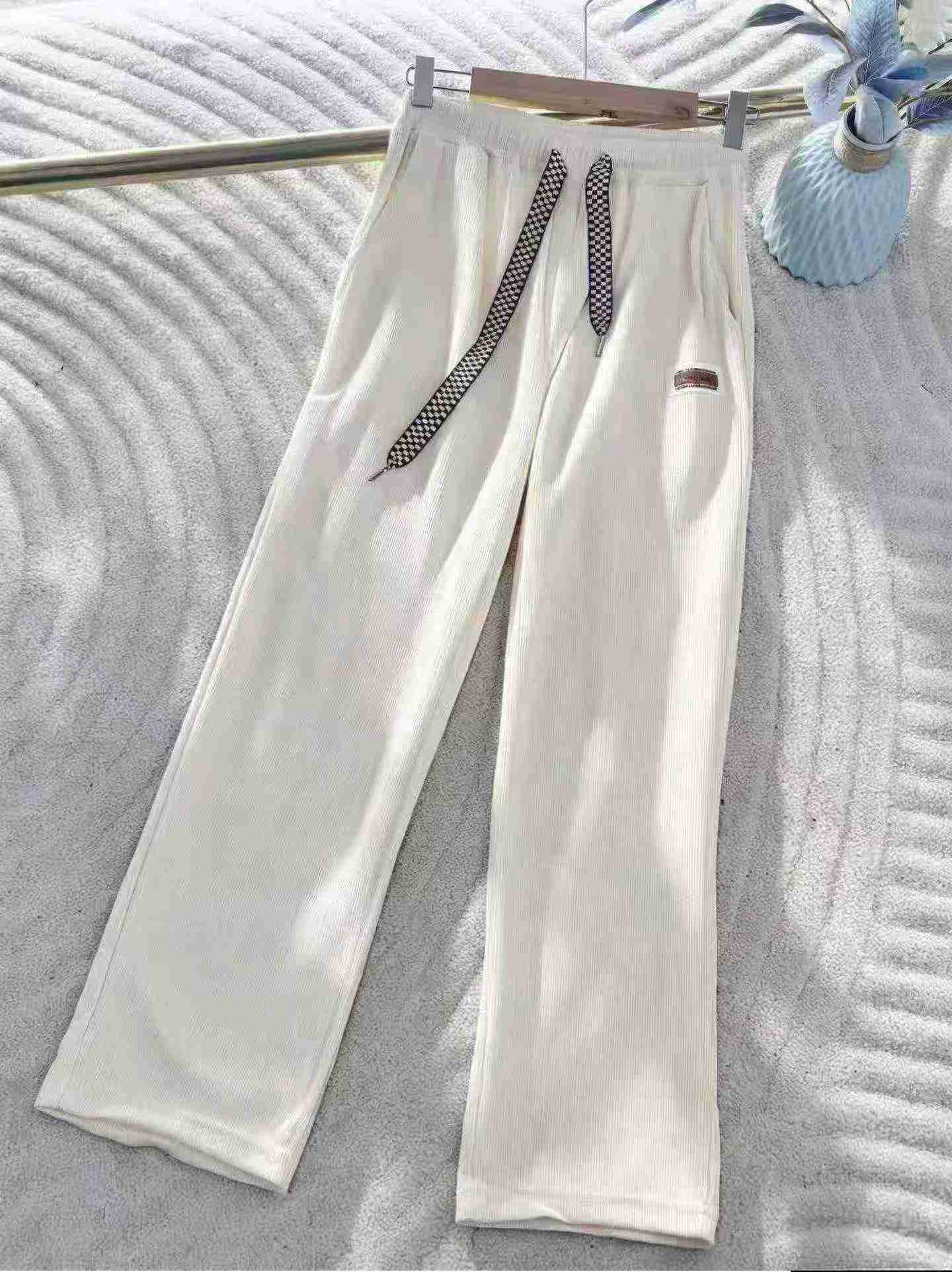 Clearance Wholesale Women's Ice Silk Pants 905pcs - Image 9