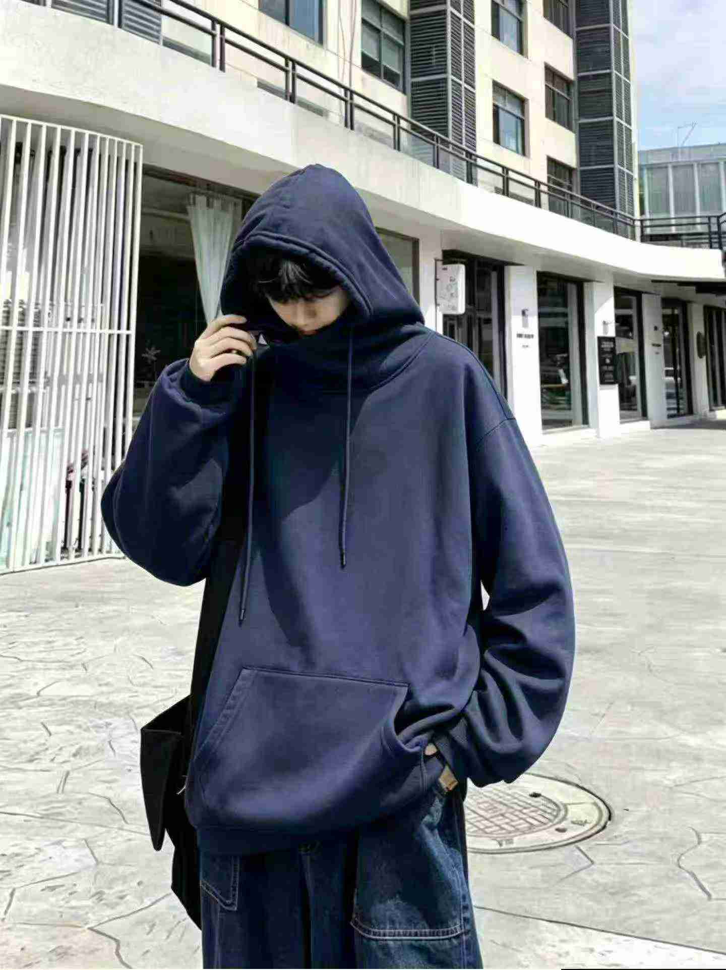 Sweats à capuche unis vierges, environ 2790 pièces en liquidation - Image 2