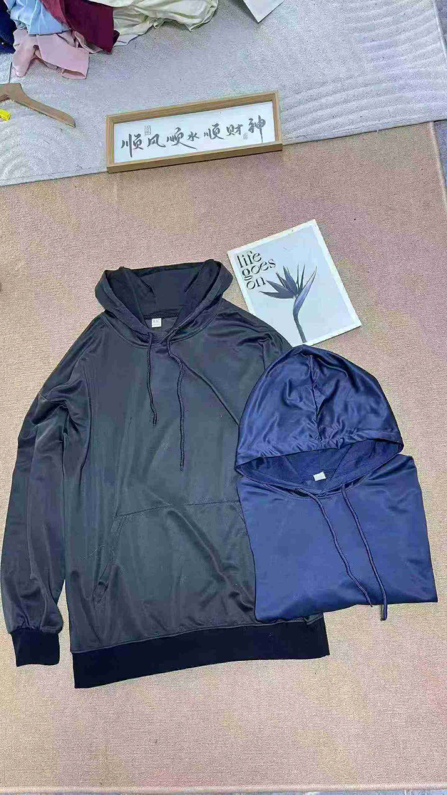 Sweats à capuche unis vierges, environ 2790 pièces en liquidation - Image 8