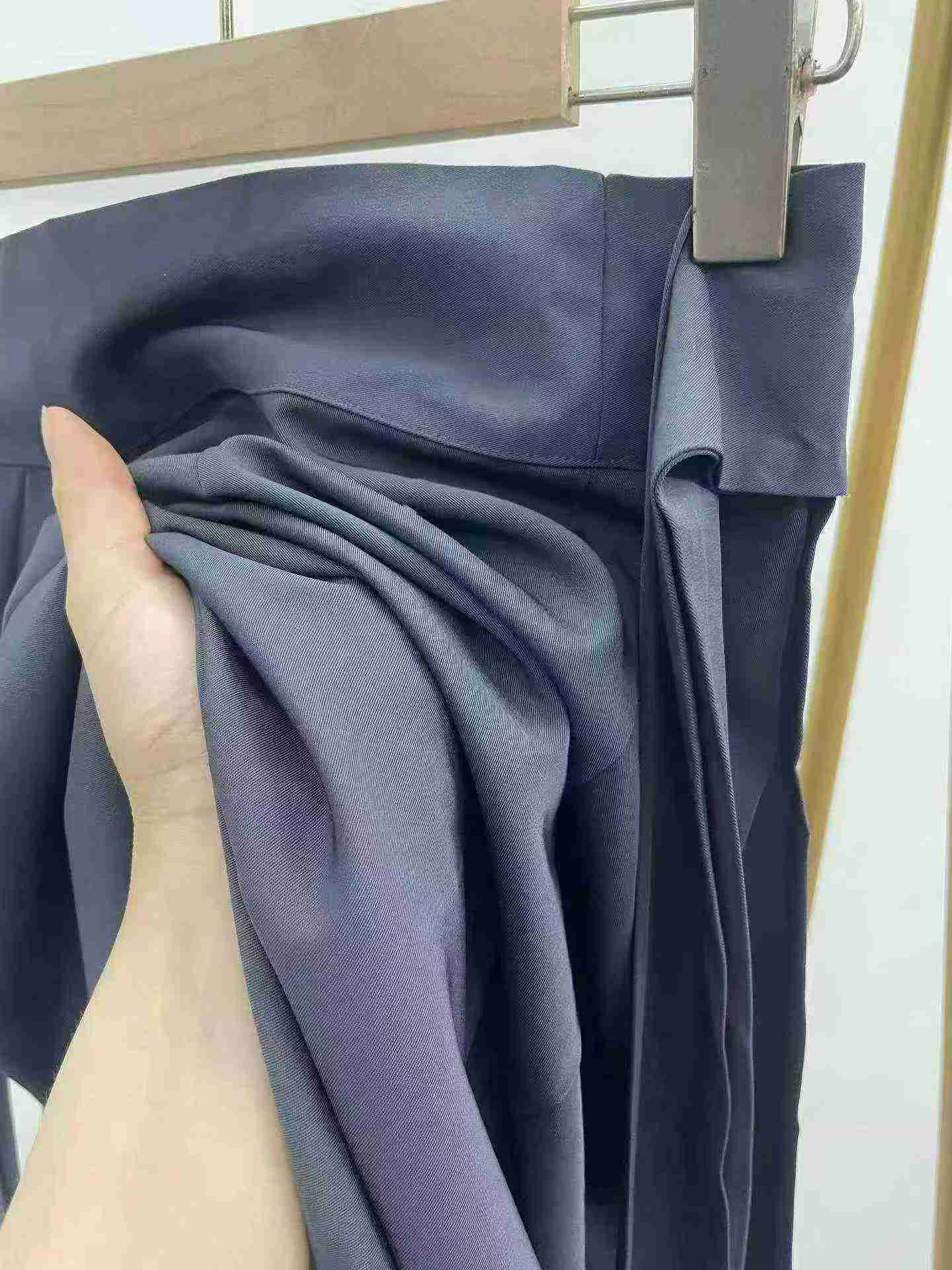 94 Pcs Recycled Irregular Slit Lace-Up High Waist A-Line Skirts - Image 8