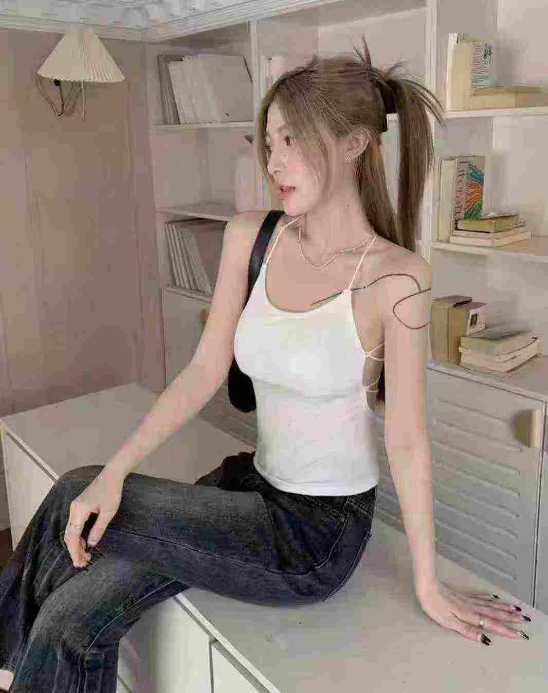 125 Keping Baju Atas Cami Halter Tanpa Belakang Gaya Amerika - Image 5