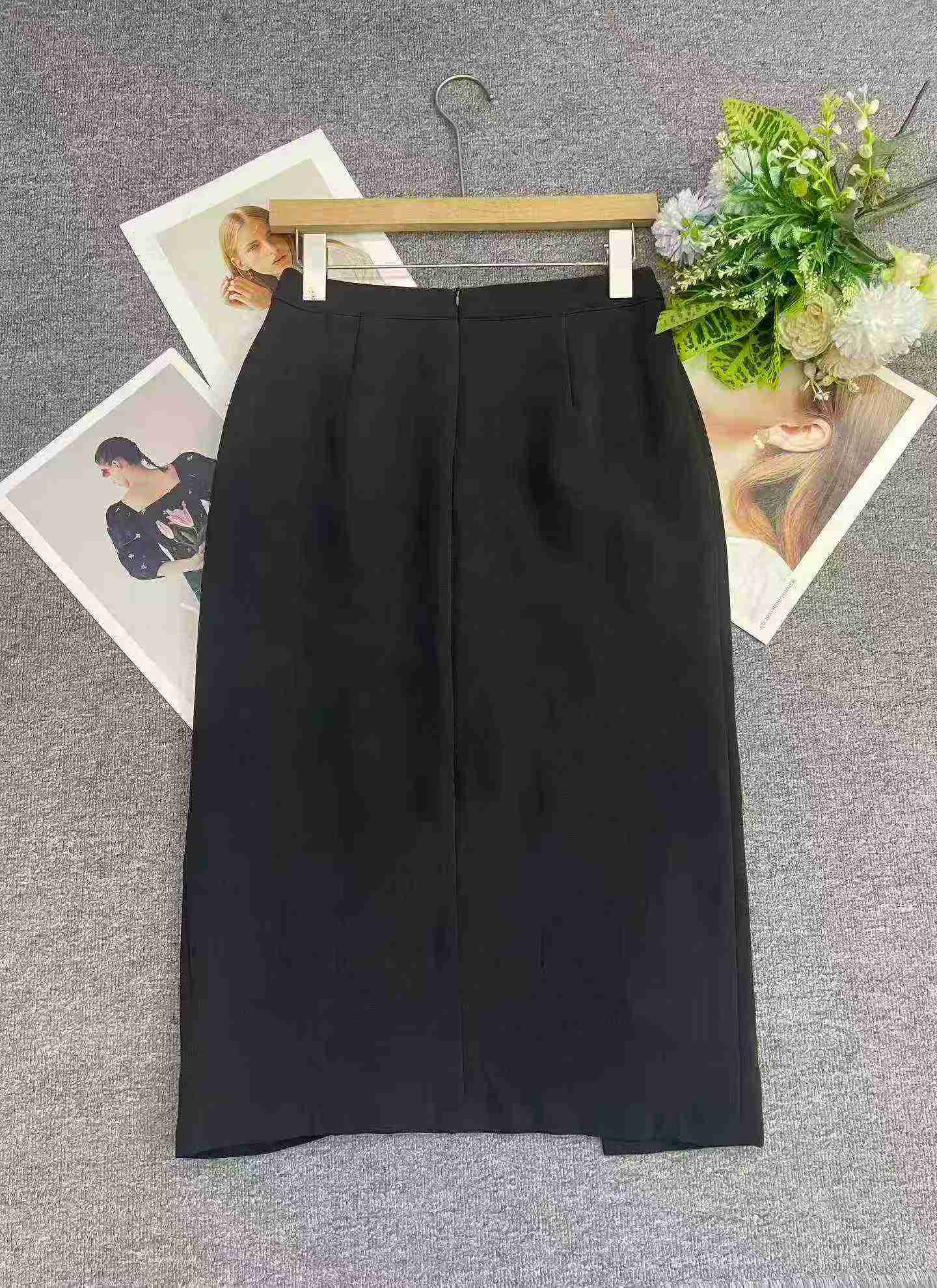 96 Keping Skirt Midi Belahan Slim Ringkas Bahan Kitar Semula Dengan Lapisan Dalaman - Image 4