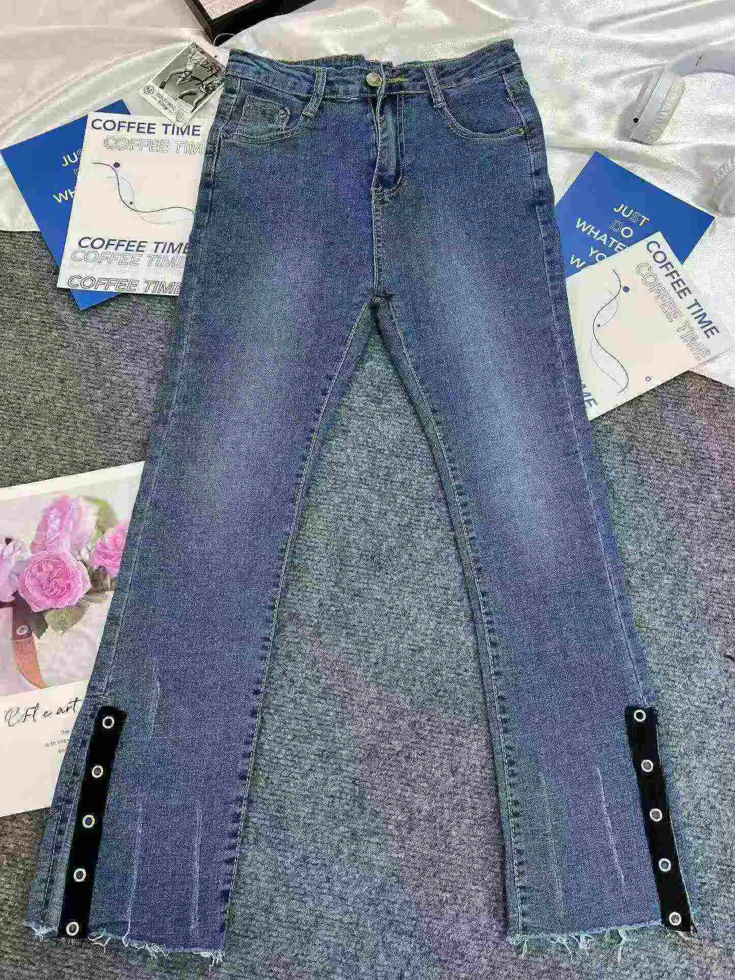 Women's Elastic Dark Blue Split Cuff Double Button Slim Cigarette Jeans 232 Pieces - Image 4