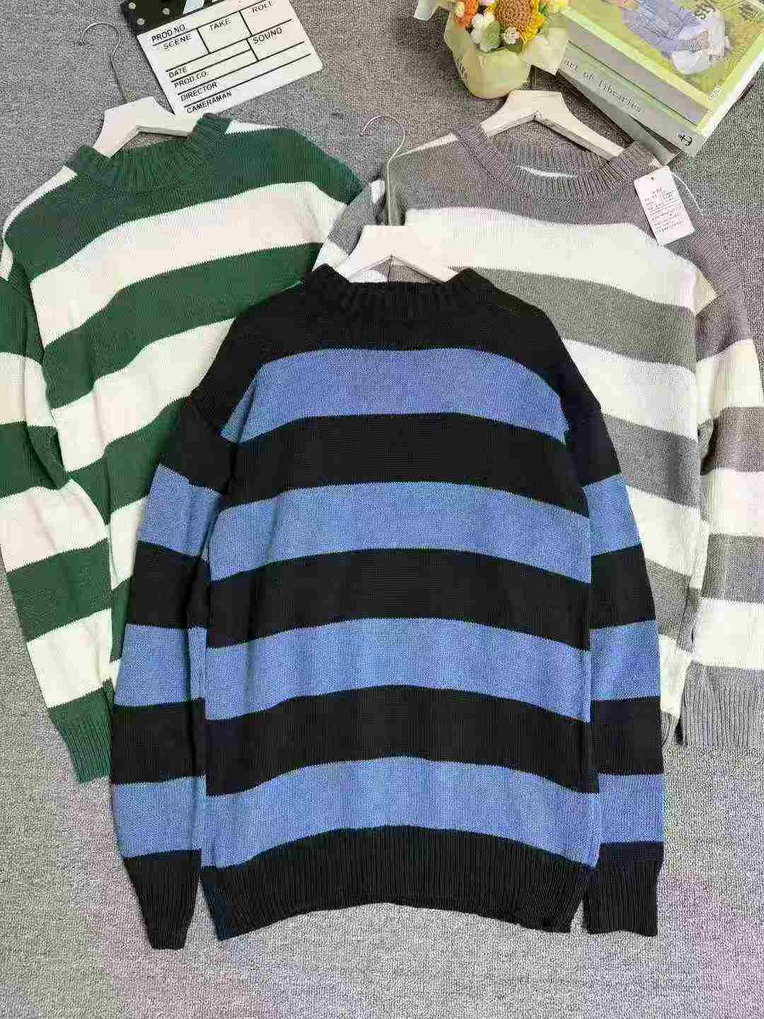 Men's Autumn Winter Loose Striped Crewneck Knit Sweater, 181 Pieces, Size M-XXL, Individual Pack With Hangtag - Image 2
