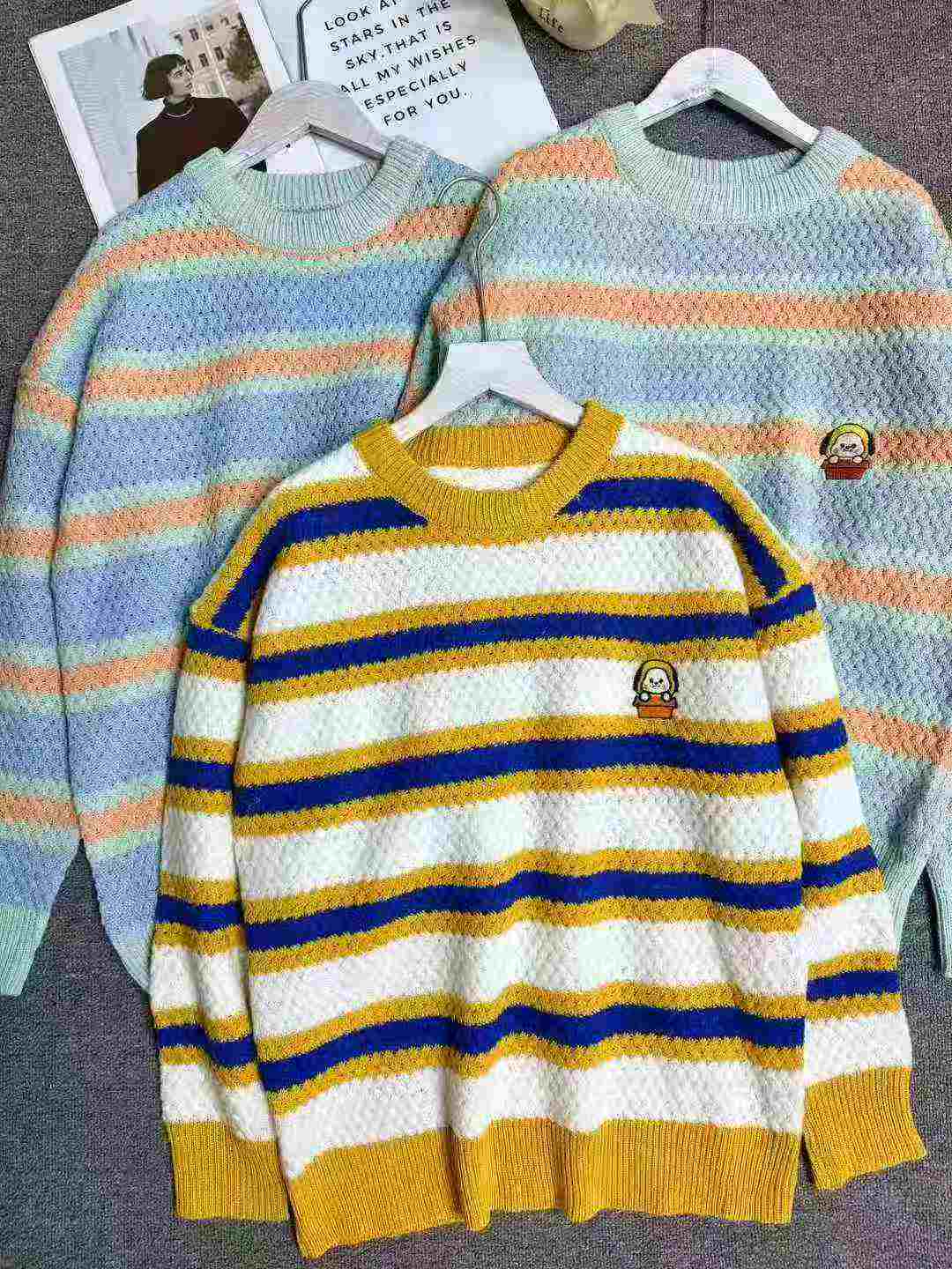 Niche Design Retro Striped Loose Men's Knit Sweater, 529 Pieces - Image 8