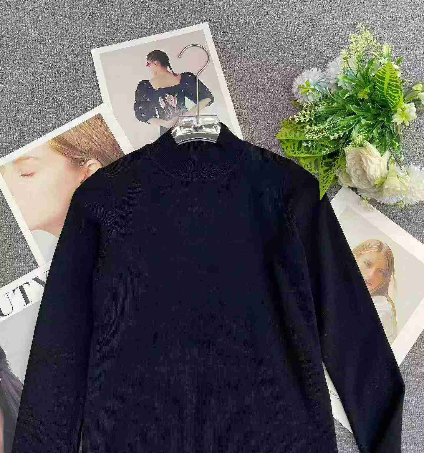 169 Pcs High Quality Black Crew Neck Long Sleeve Irregular Knit Sweater - Image 2