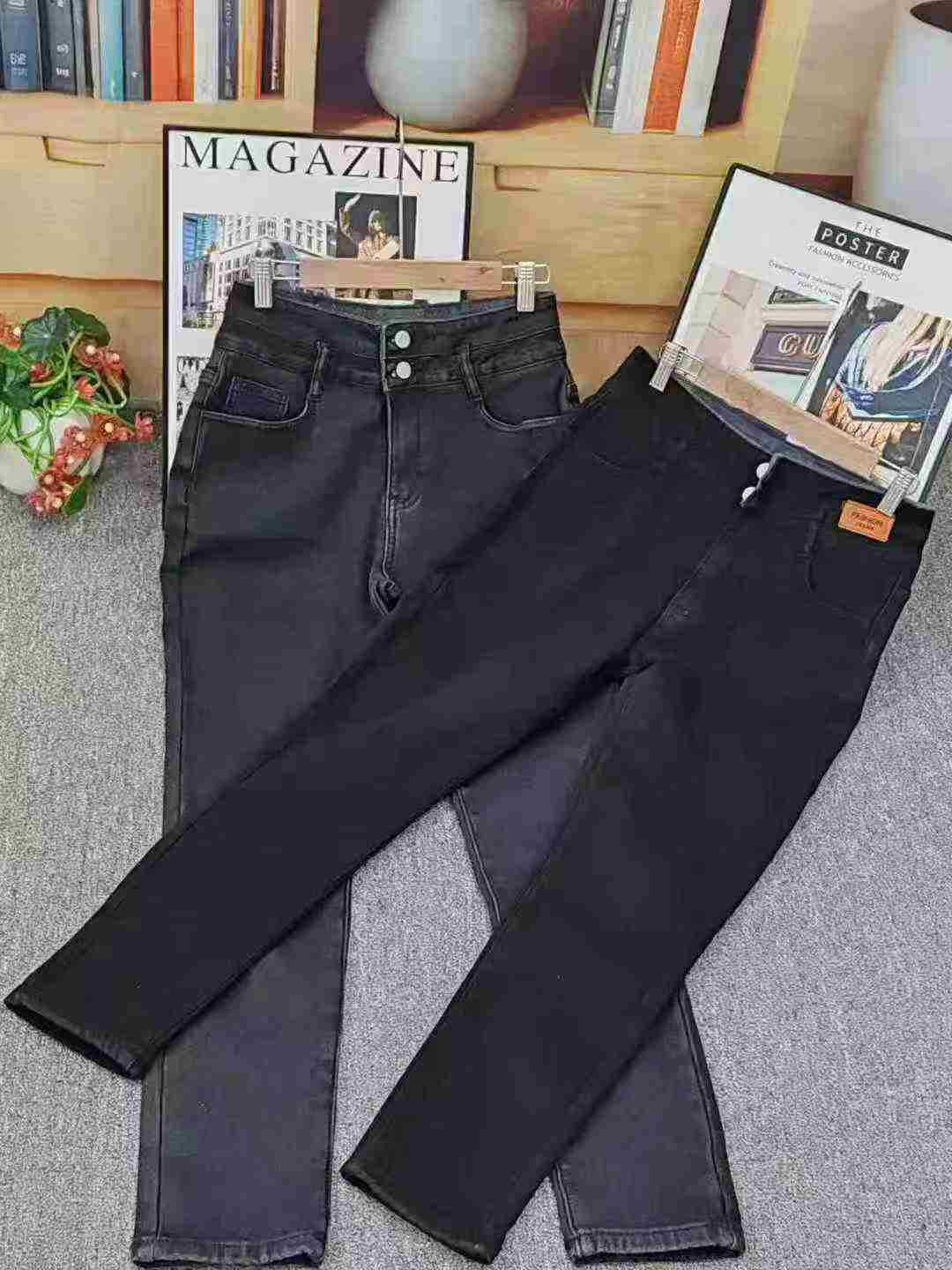 92 Pieces High Elastic Fleece Lined Skinny Jeans Clearance - Image 6
