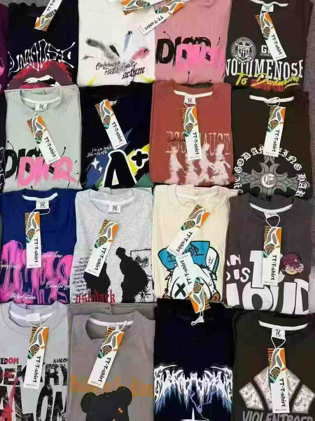 Around 1280 Pcs Unisex Trendy Heavyweight Short Sleeve T-shirts - Image 9
