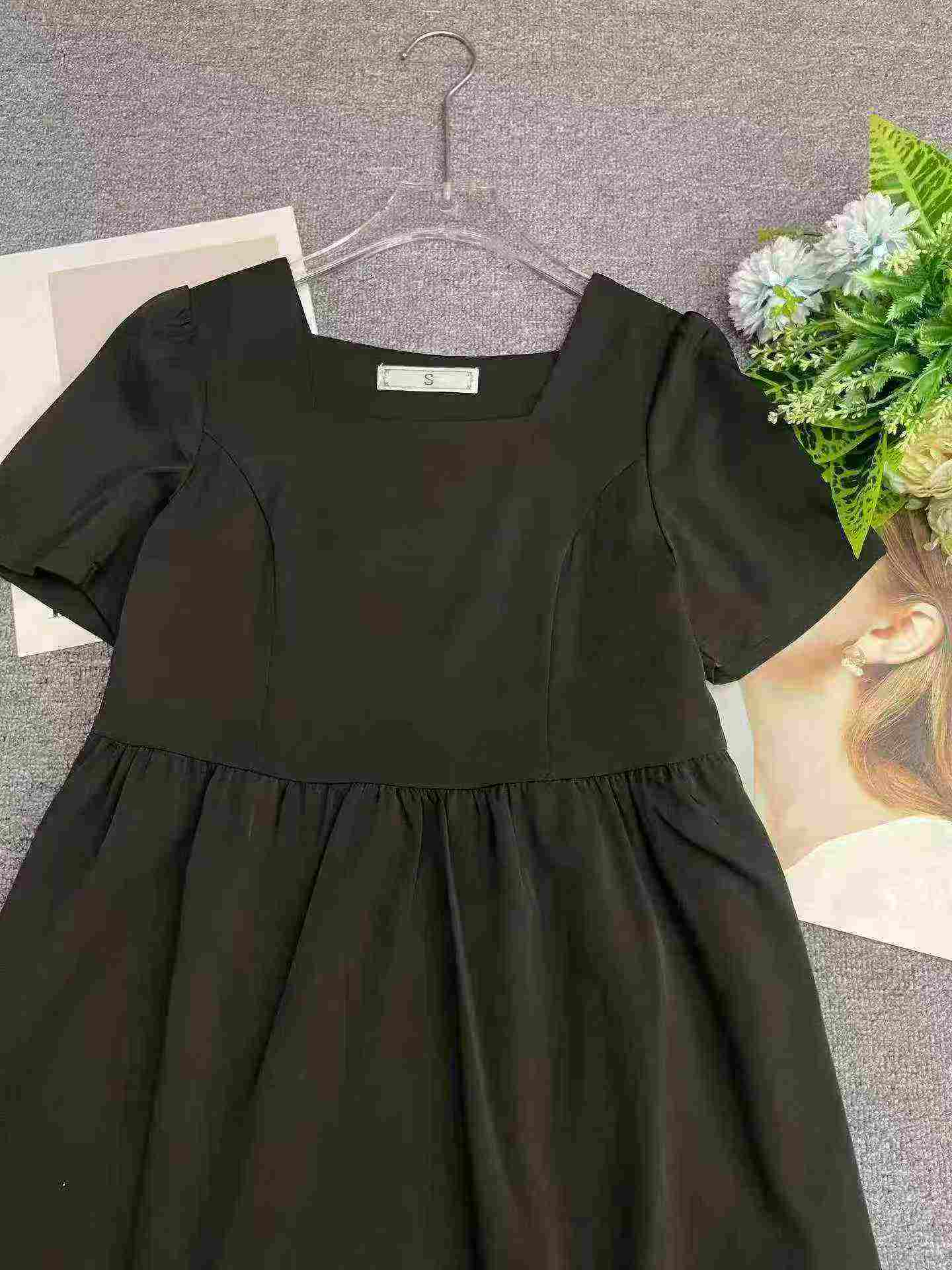 76 Pcs Recycled Korean Style Square Neck Fashion Little Black Dress - Image 4