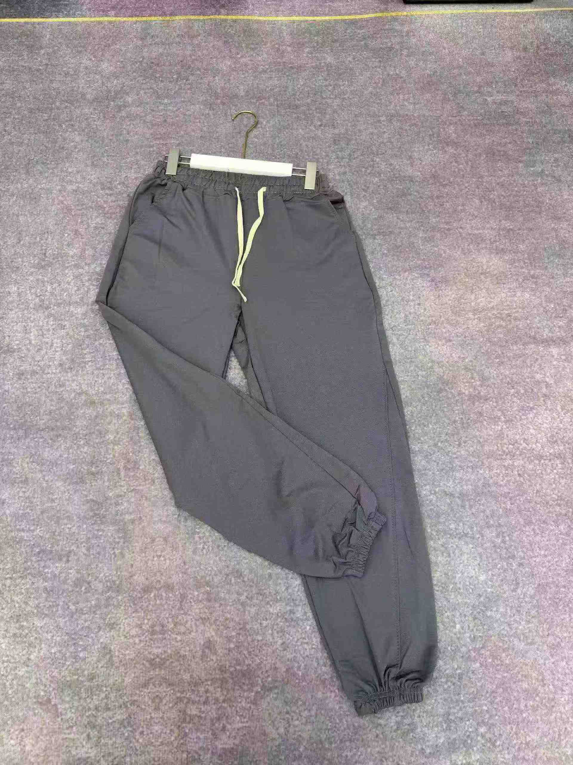 200 Pcs Men's Slightly Elastic Casual Sports Cuffed Pants Clearance - Image 3