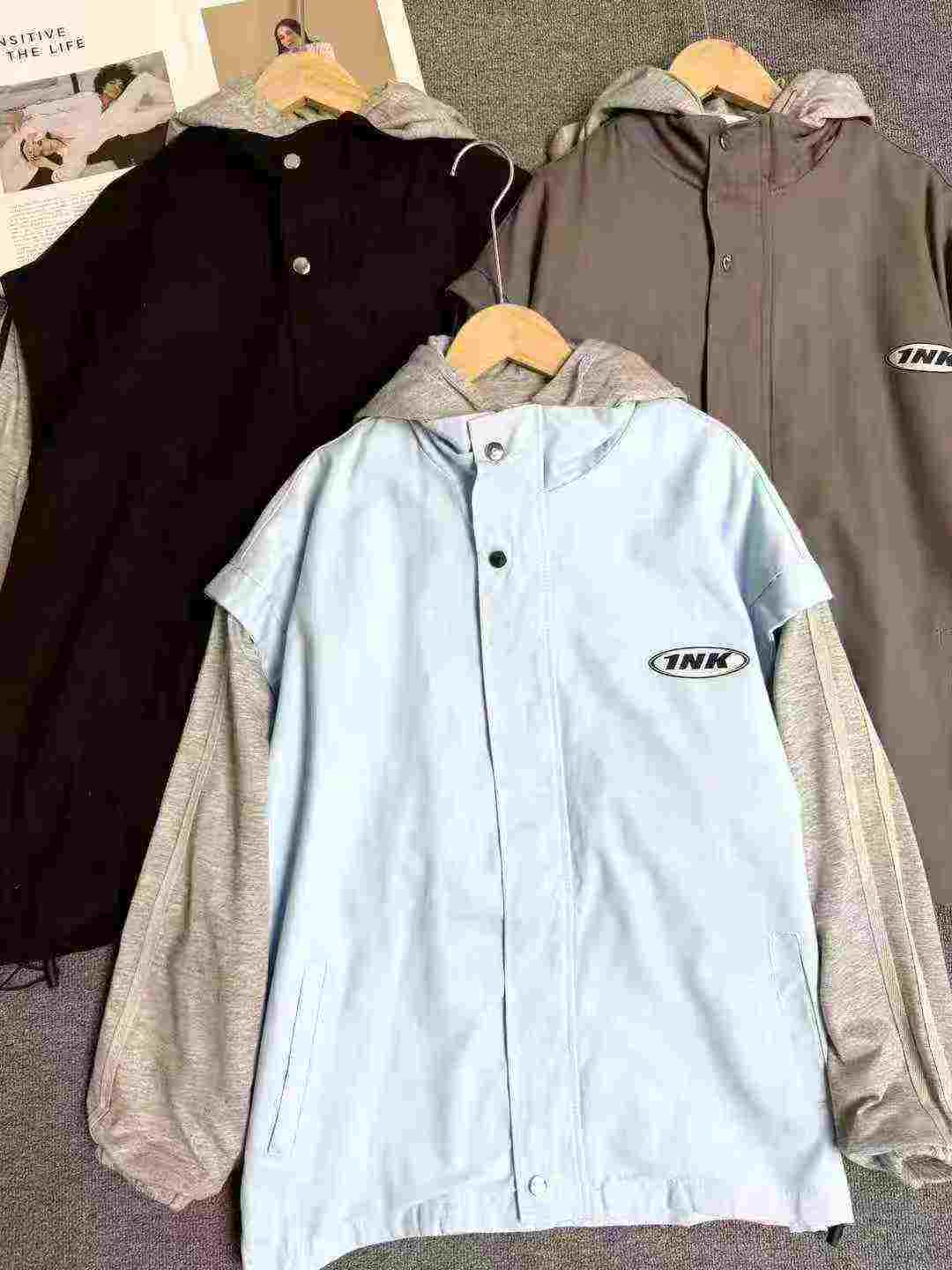 Chaqueta de trabajo con capucha a rayas de efecto dos piezas para hombre 190 piezas - Image 5