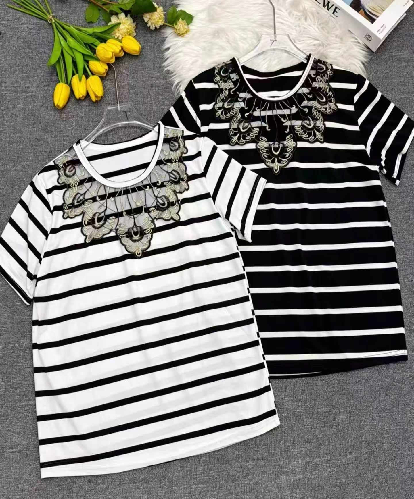 High-end Lace Patchwork Versatile T-shirt 3200 Pieces - Image 1