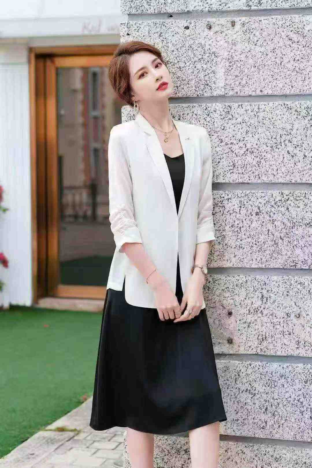 High Quality Women's Mid-sleeve Blazer, 570 Pieces, 3 Colors, Sizes S-4XL - Image 1