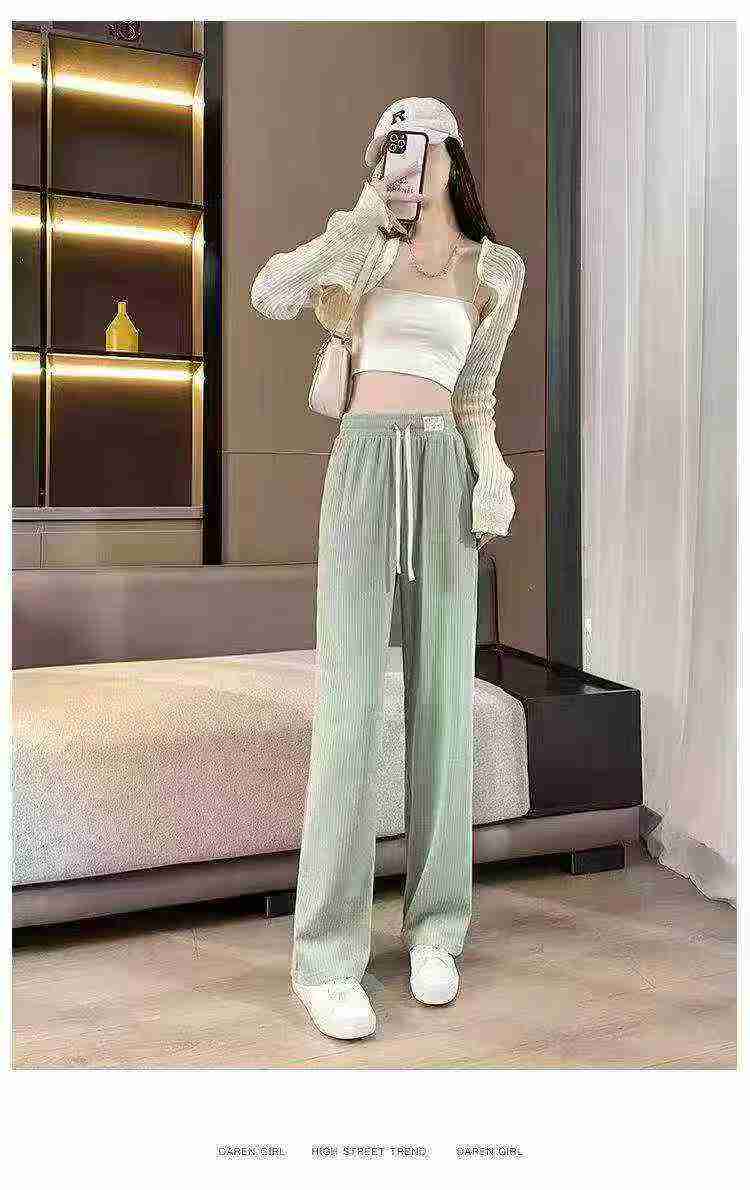 Clearance Wholesale Women's Ice Silk Pants 905pcs - Image 1
