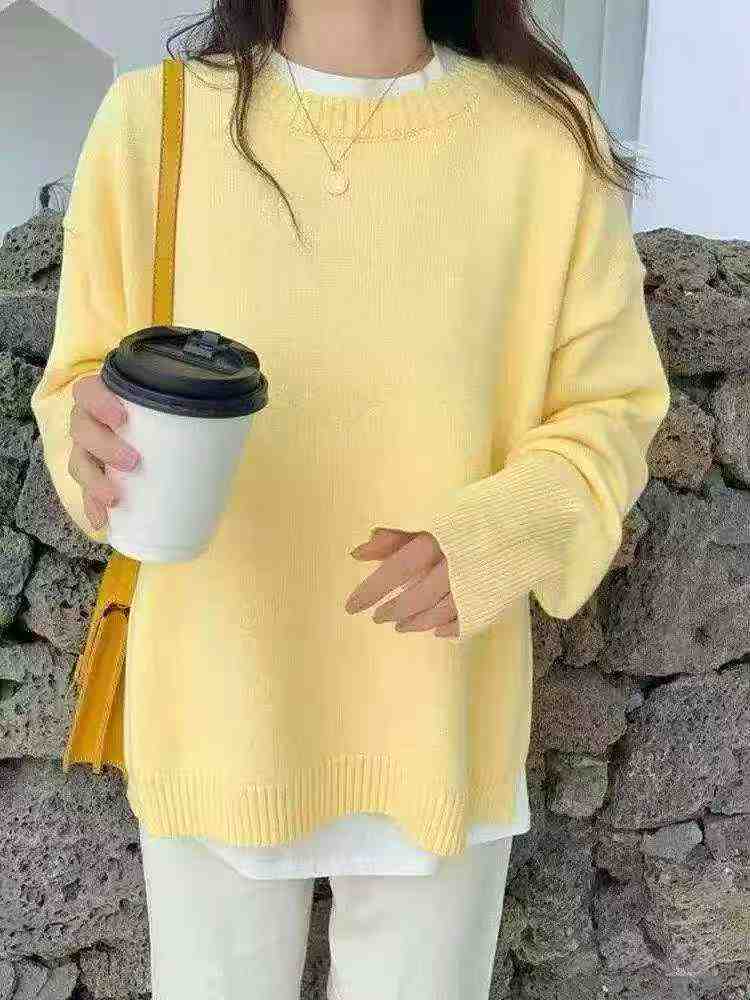 118 Pcs Korean Style Loose Asymmetric Knit Sweaters - Image 1