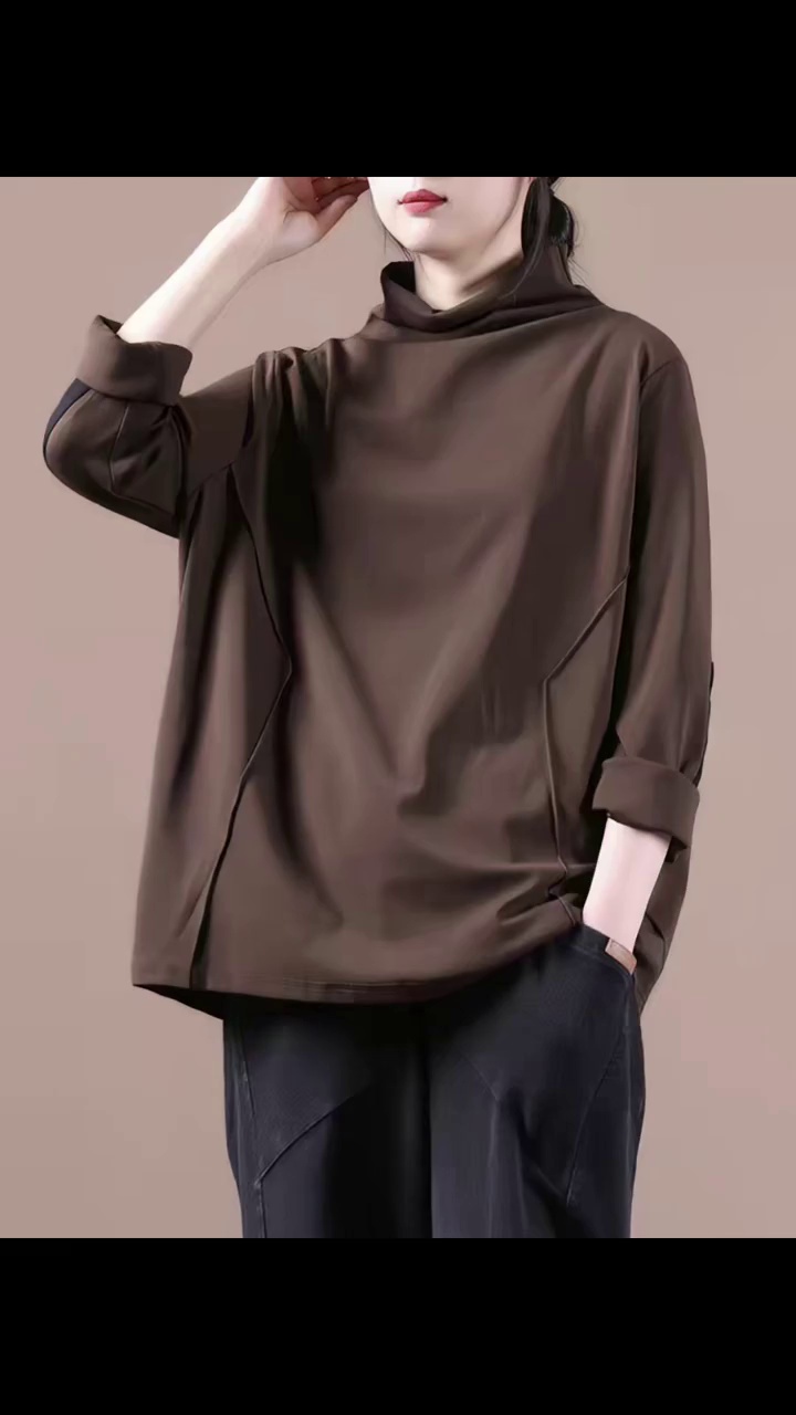 Viral Hit Thermal Fleece Base Tops, About 400 Pieces Bulk Stock - Image 1