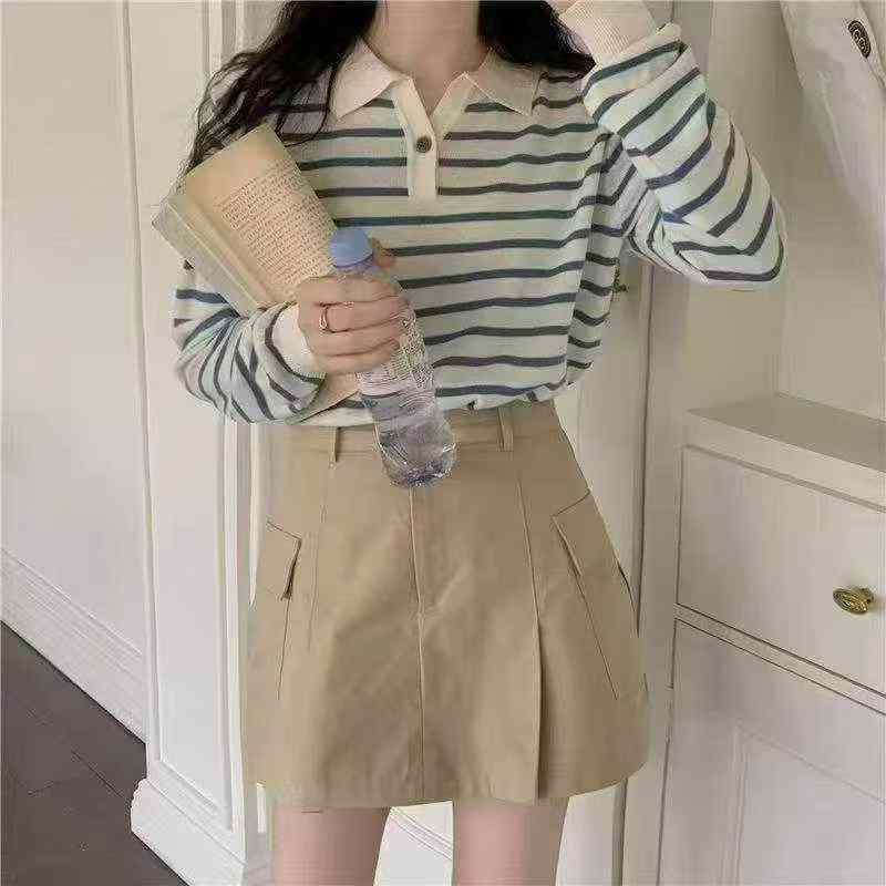 About 700 Pieces Early Autumn Korean Contrast Stripe POLO Collar Loose Knit Sweater - Image 1