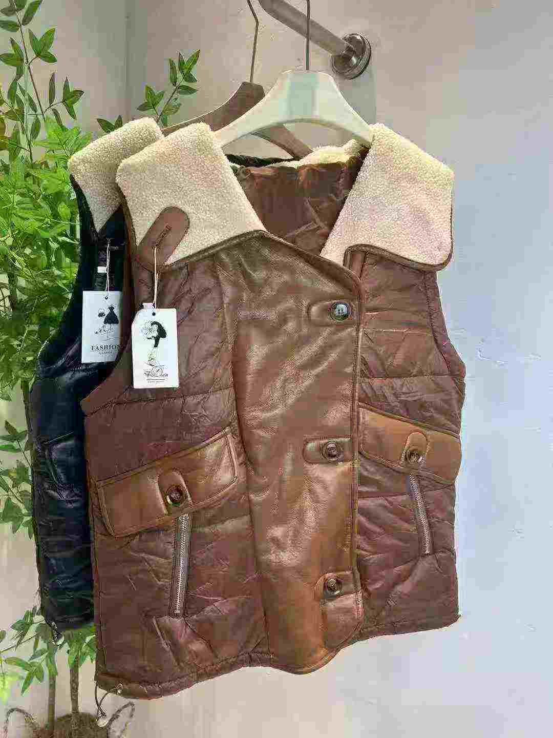 120 Pcs Oversized Unisex Hooded Sherpa Cotton Vests - Image 1