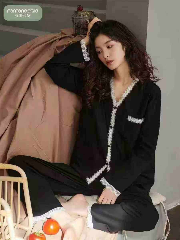 Black Minimalist Tweed-style Pajama Set, Around 300 Sets - Image 1