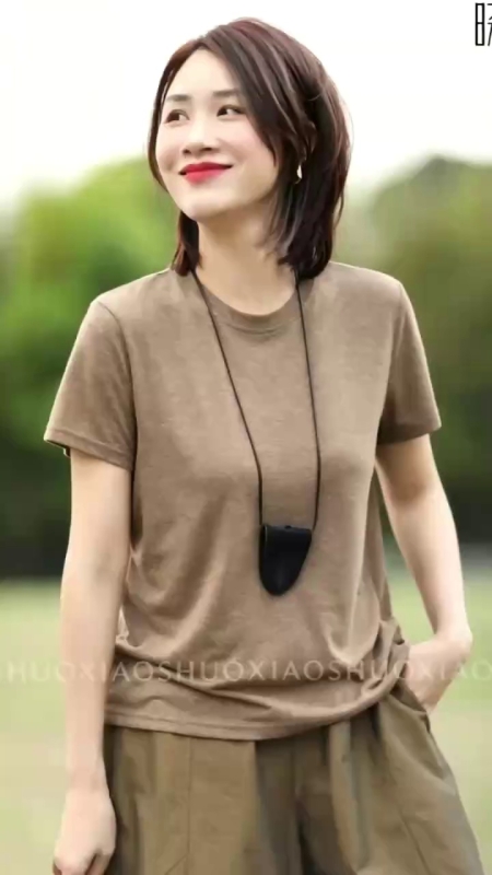 清倉男女通用短袖T恤 約14900件 - Image 1