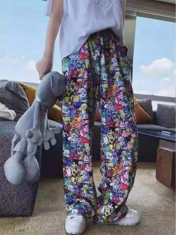 902 Pcs Hangzhou Trendy Brand Women's Cartoon Print Wide Leg Casual Pants - Image 1