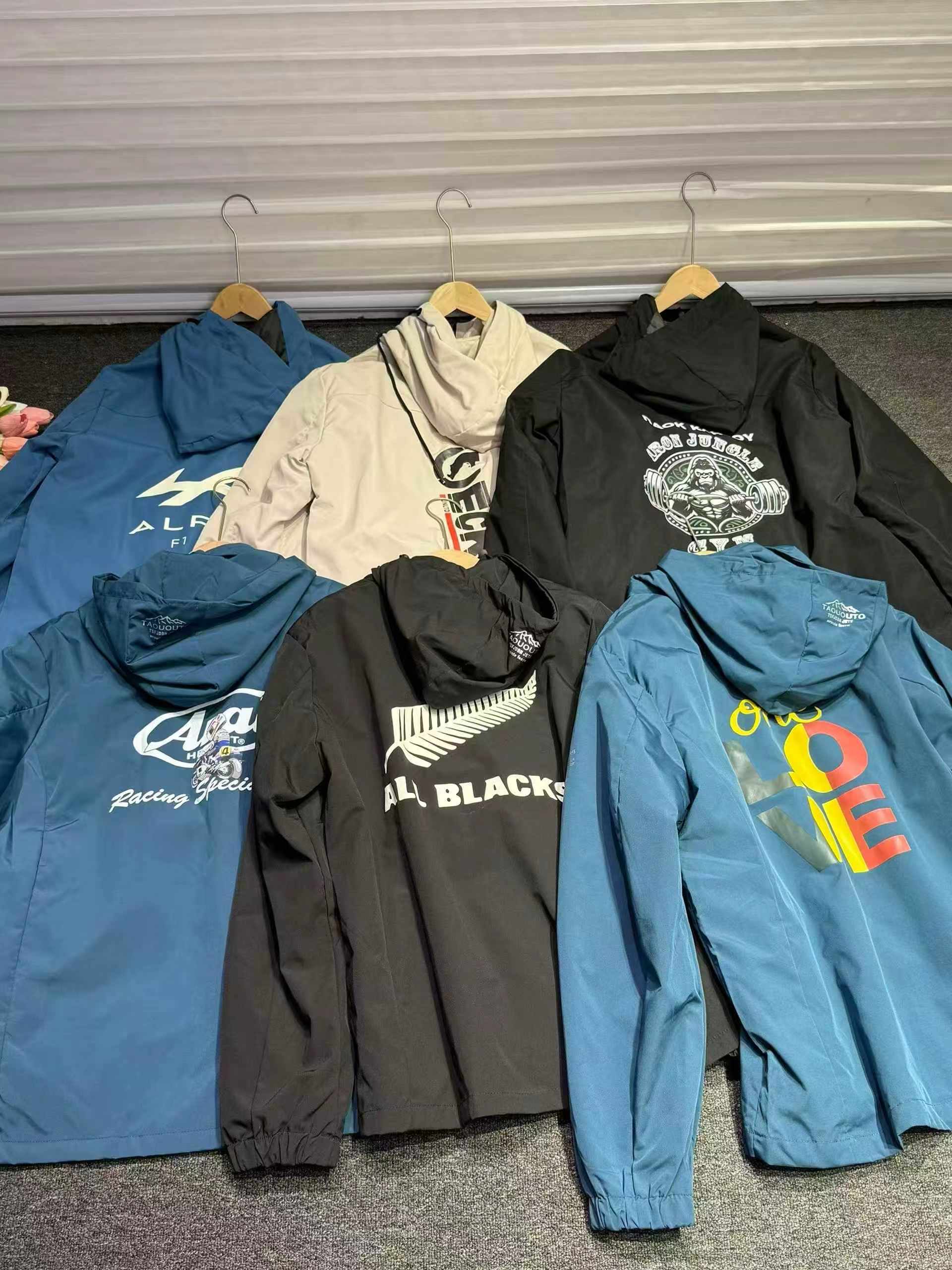 Stok Penjelasan Jaket Uniseks, Saiz S-3XL, Jumlah Keseluruhan 4500 Keping - Image 7