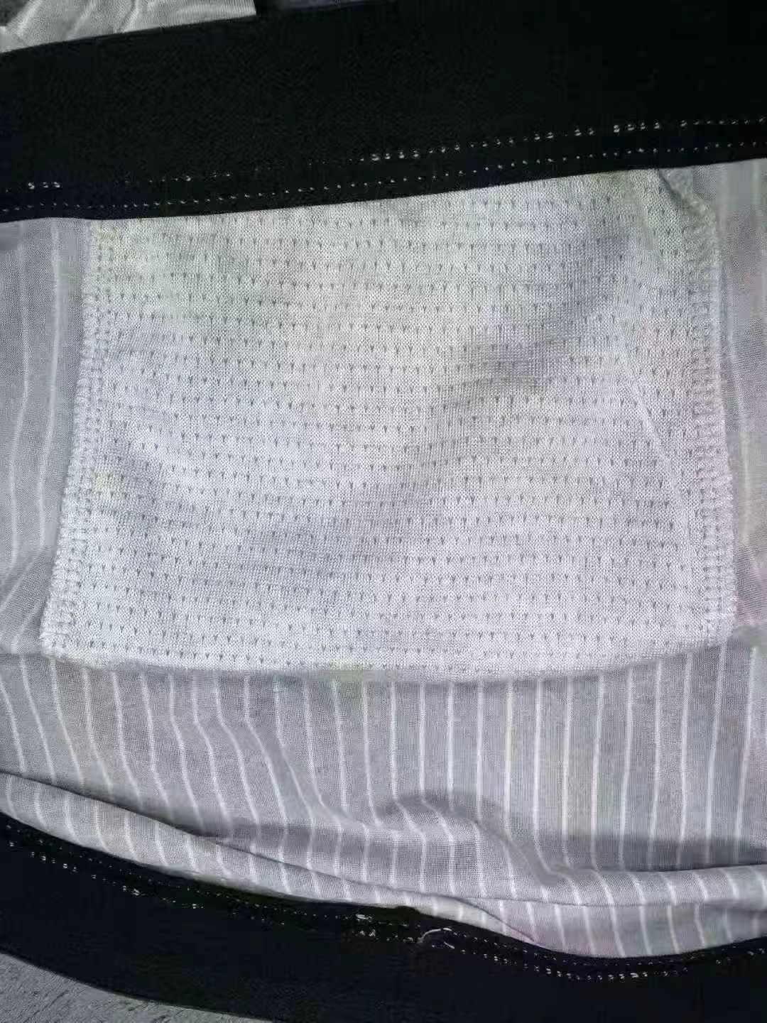 Taxminan 5000 dona erkaklarning chiziqli boks ichki shortilari - Image 5