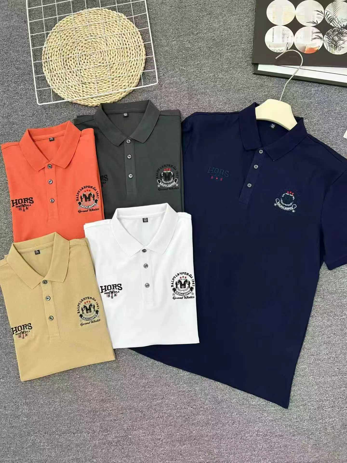 2400 Buah Kaos Polo Pria Trendi Lengan Pendek Bordir - Image 4